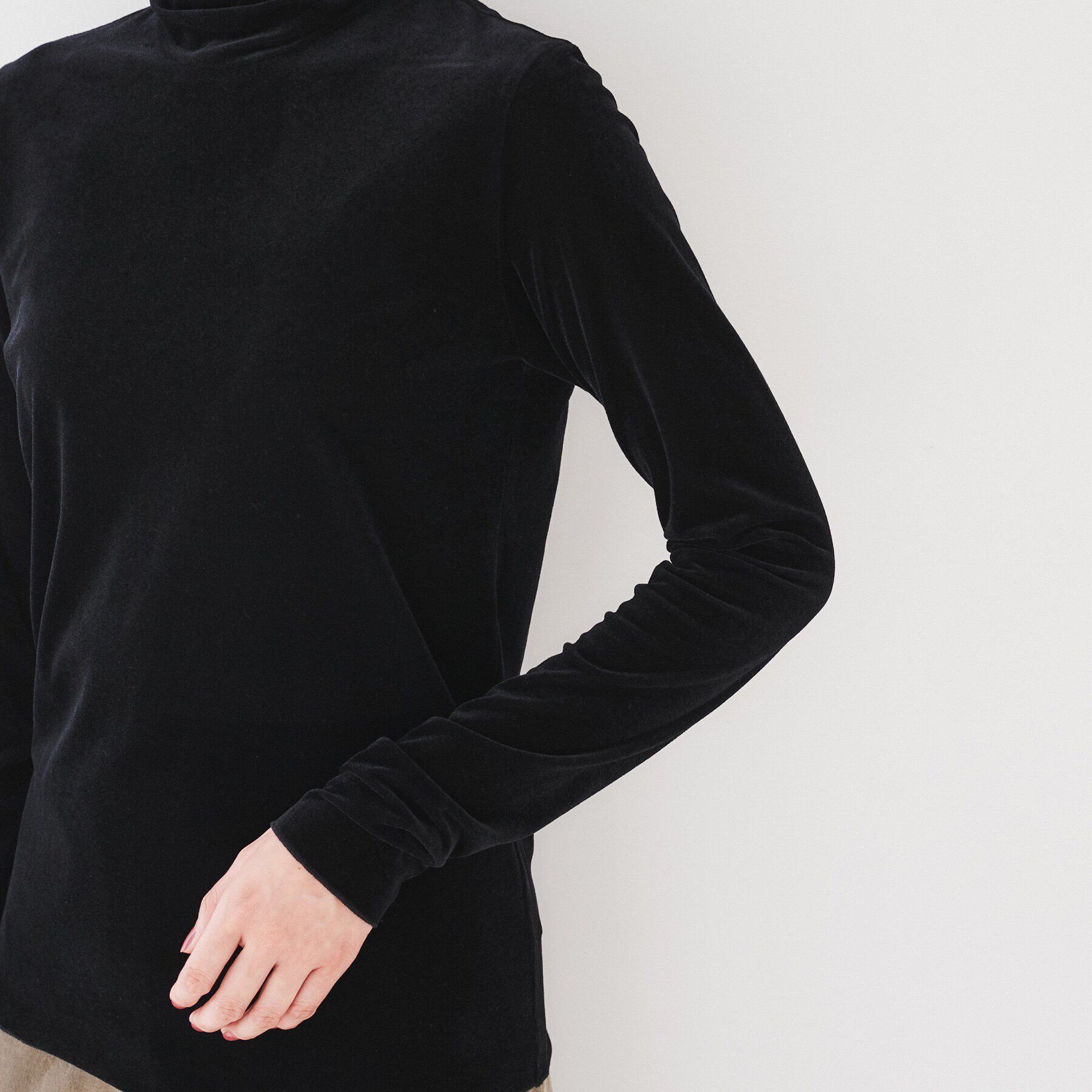 UNTITLED「【洗える】ベロアインナートップス」|Tシャツ・カットソー|