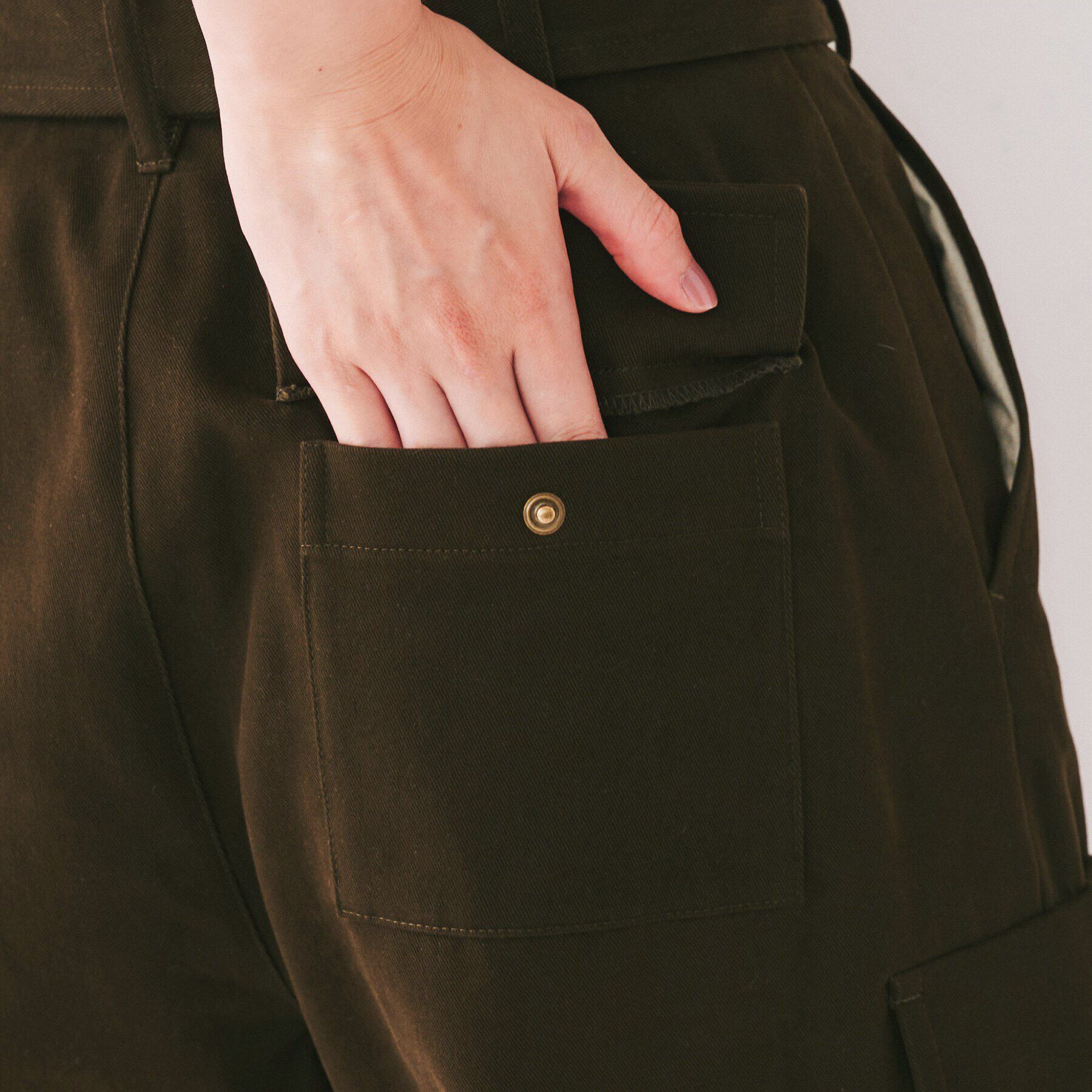 UNTITLED「【コットン100/イタリア素材】コットンモール カーゴパンツ」|その他|