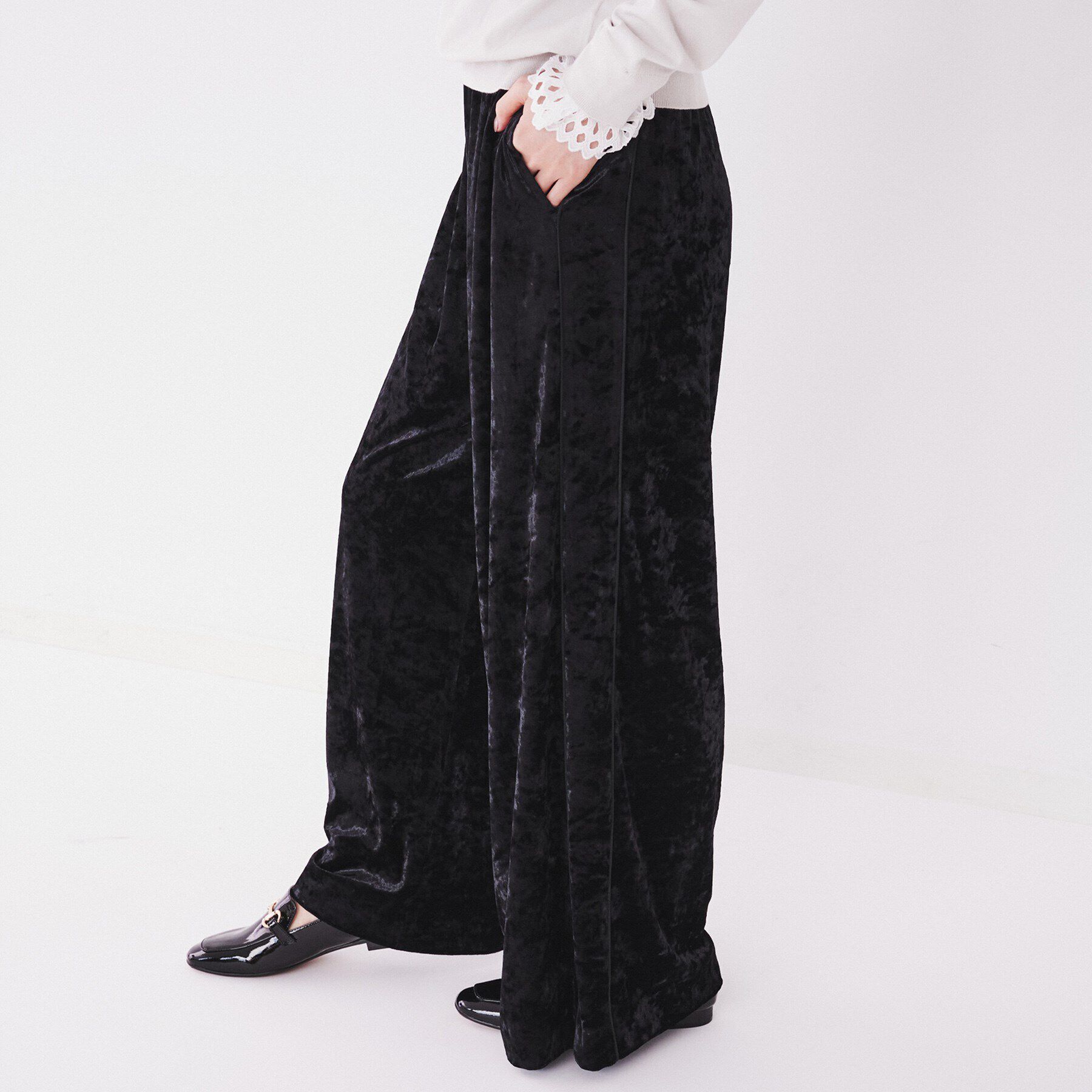 UNTITLED「【ウエストゴム/洗える】クラッシュベロア ワイドパンツ」|その他|