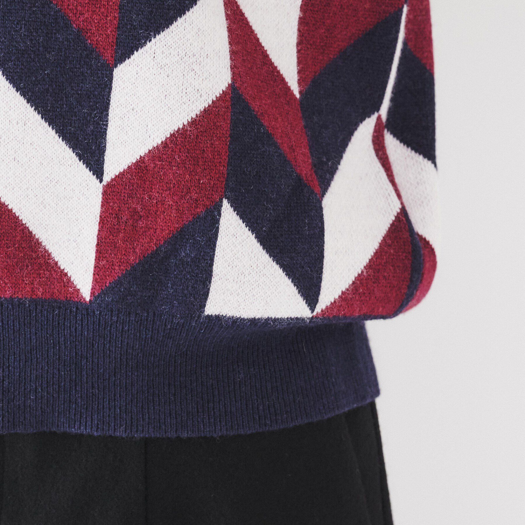 UNTITLED「【着映え/すっきり丈】ジオメトリック柄ジャカードニット」|ニット・セーター|