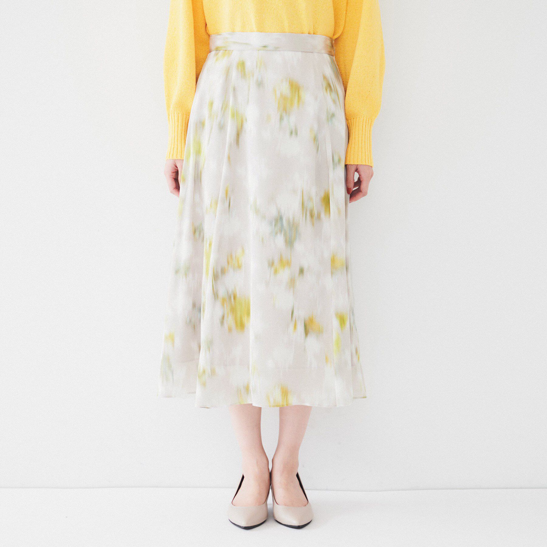 UNTITLED「【後ろウエストゴム/花柄】ぼかしフラワー プリントスカート」|スカート|