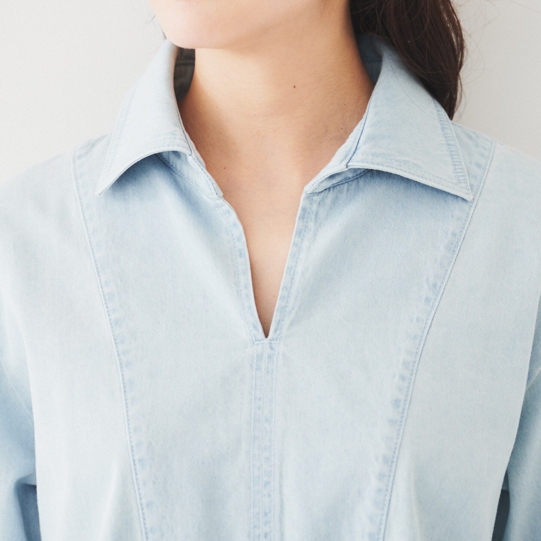 UNTITLED「ボウタイ付きデニムシャツ」|シャツ・ブラウス|