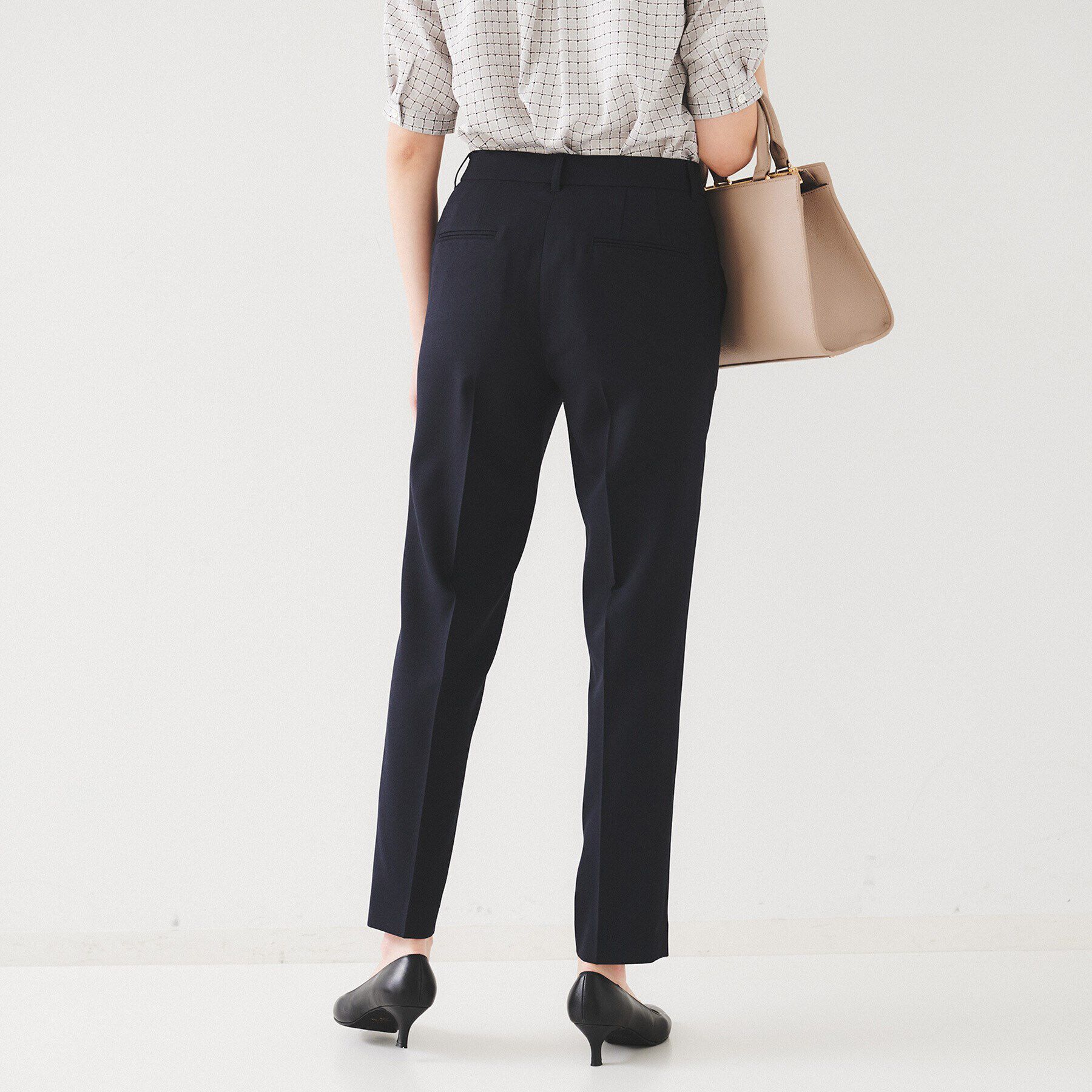 UNTITLED「【セットアップ可能】リネンライク テーパードパンツ」|その他|