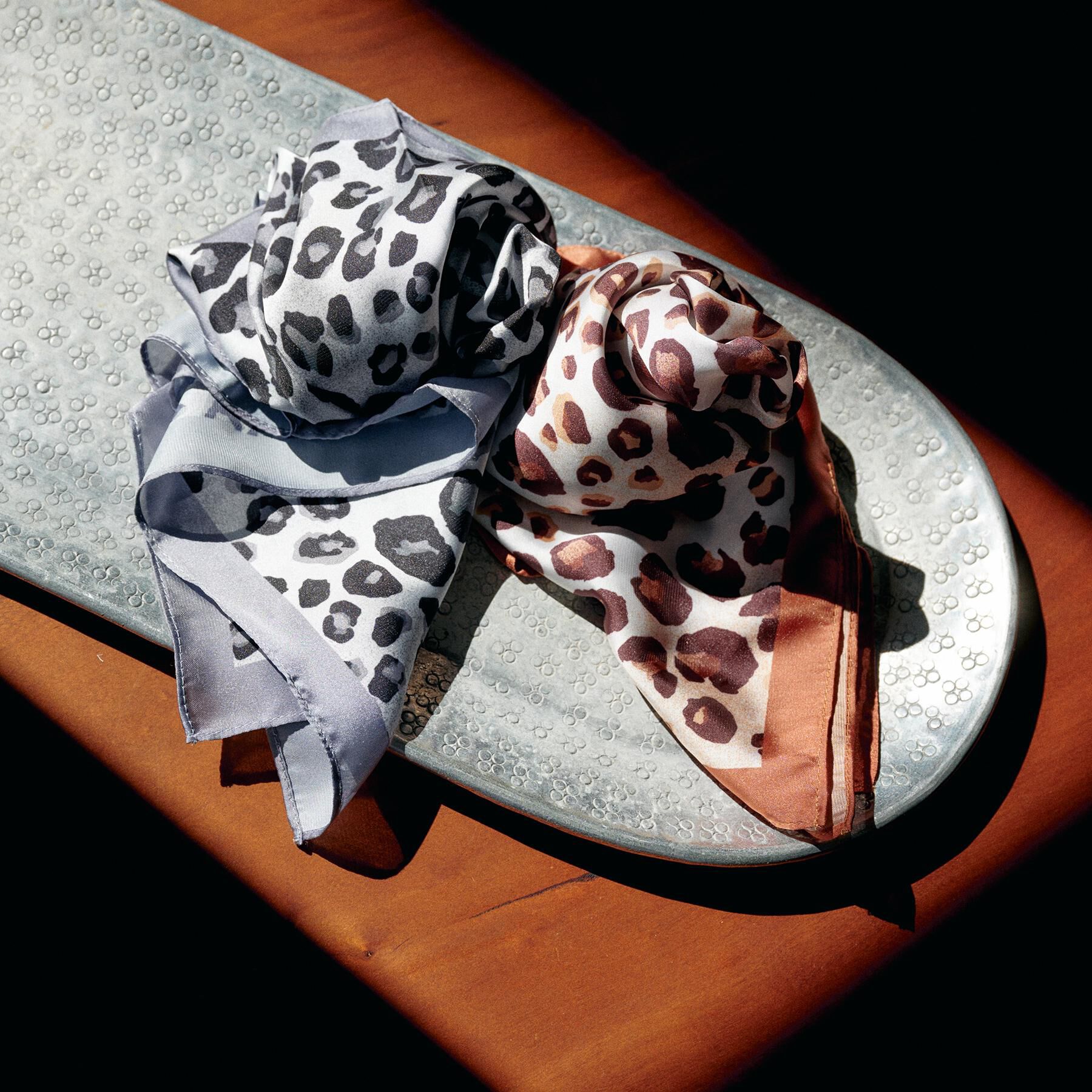 UNTITLED「レオパードプリントスカーフ」|バンダナ・スカーフ|