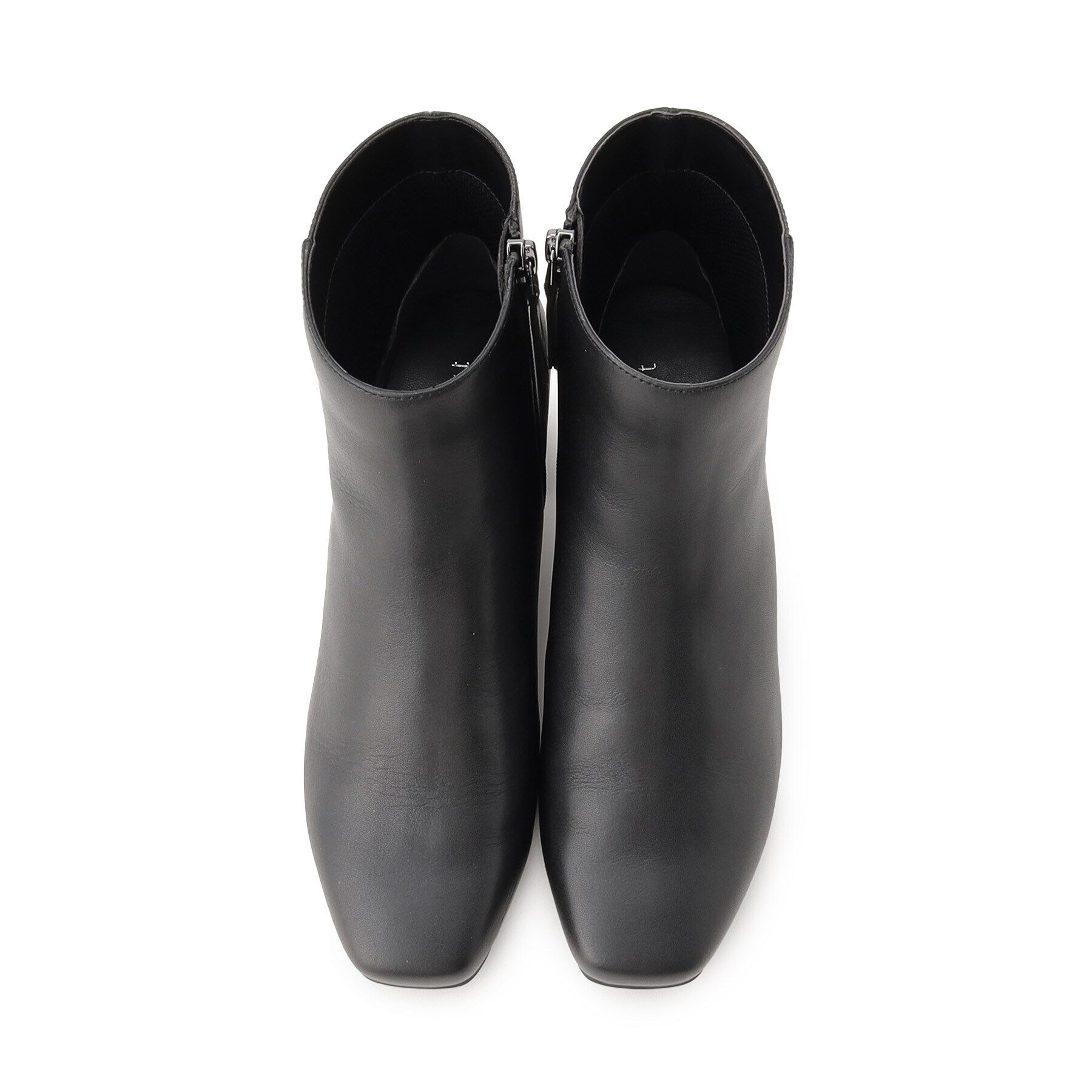 Reflect「【至福の履き心地／足元キレイ見え】やみつきショートブーツ」|ショートブーツ|