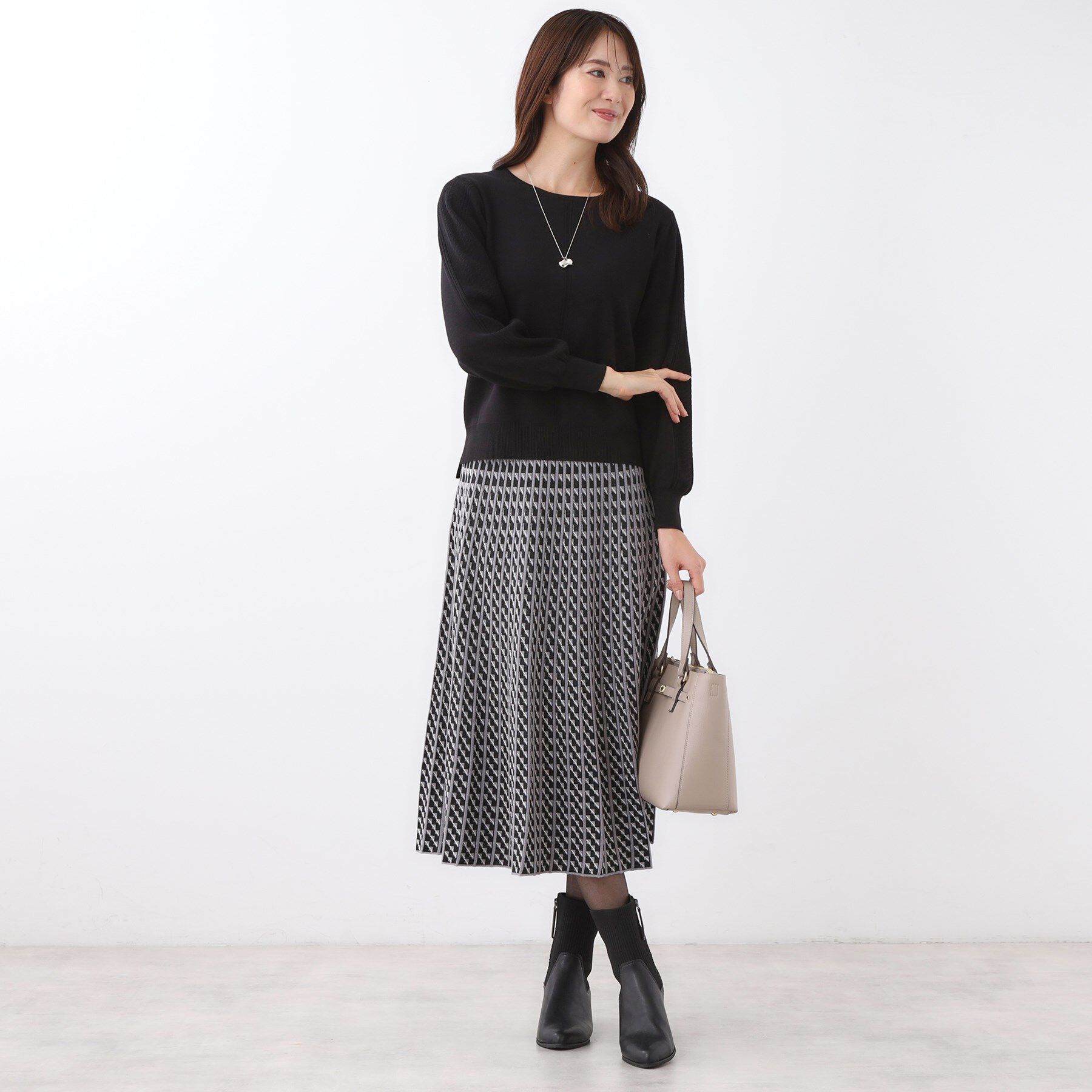 Reflect「【選べる6色／長く着られる◎】ボートネックニット」|ニット・セーター|