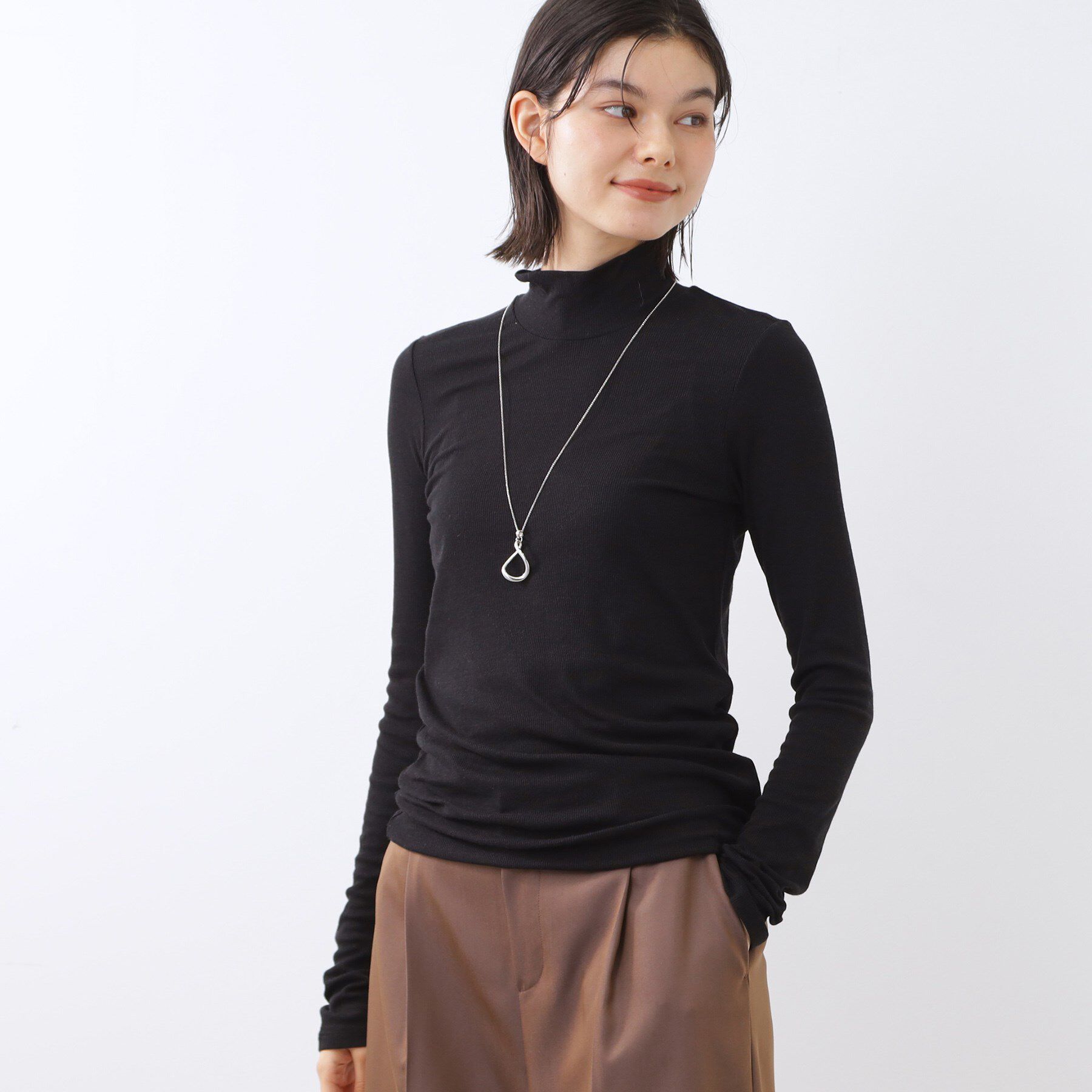 Reflect「【重ね着に大活躍◎／暖か保湿素材】プチタートルネックニット」|ニット・セーター|ブラック(019)