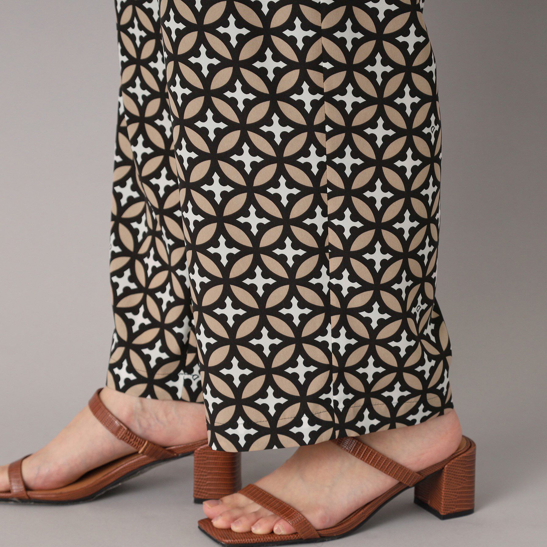 DRESSTERIOR「【ウエストゴム/オリジナル柄】オーバーラップサークルイージーパンツ」|その他|