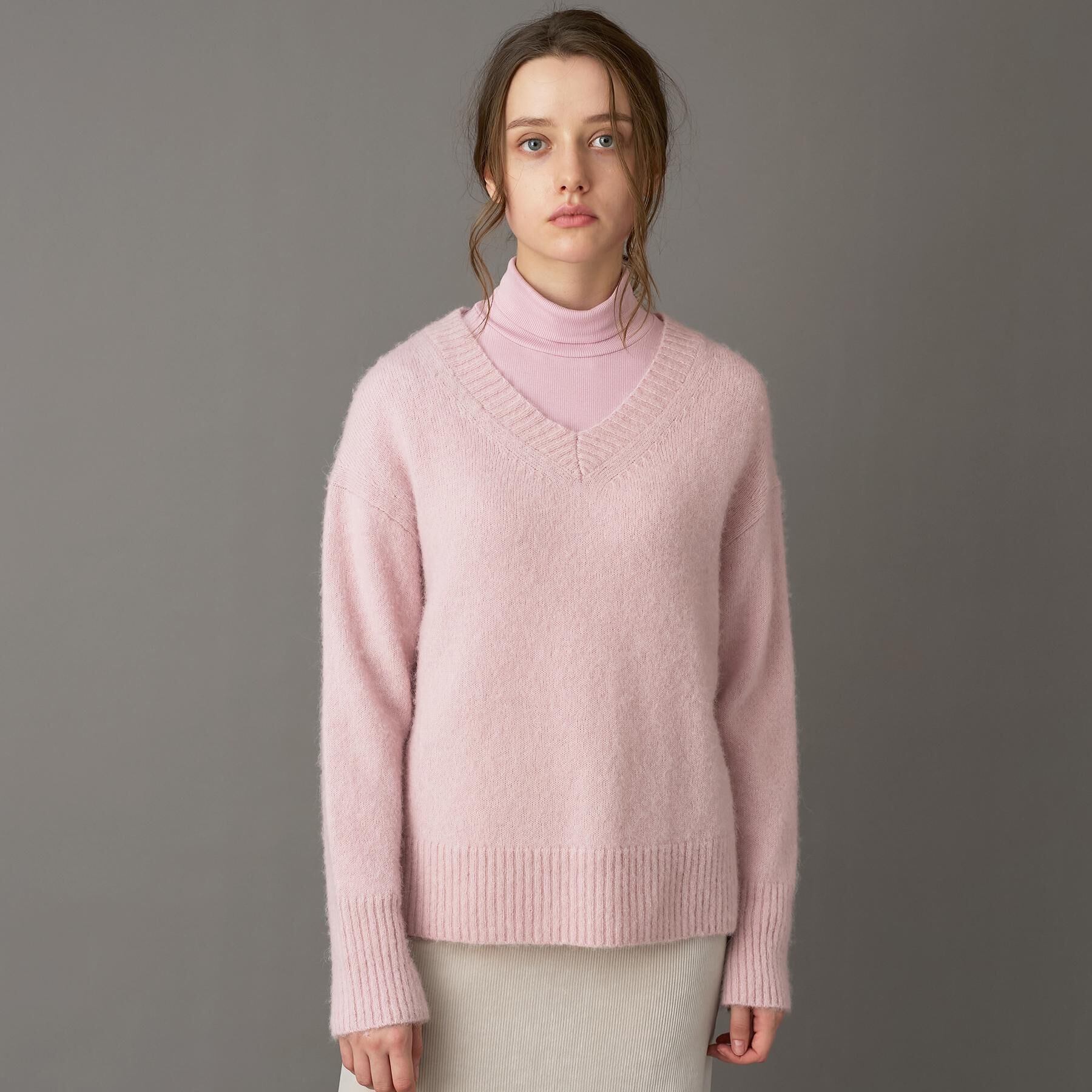DRESSTERIOR「【CLASSY.12月号掲載】アルパカブレンドVネックニット」|ニット・セーター|ピンク(071)