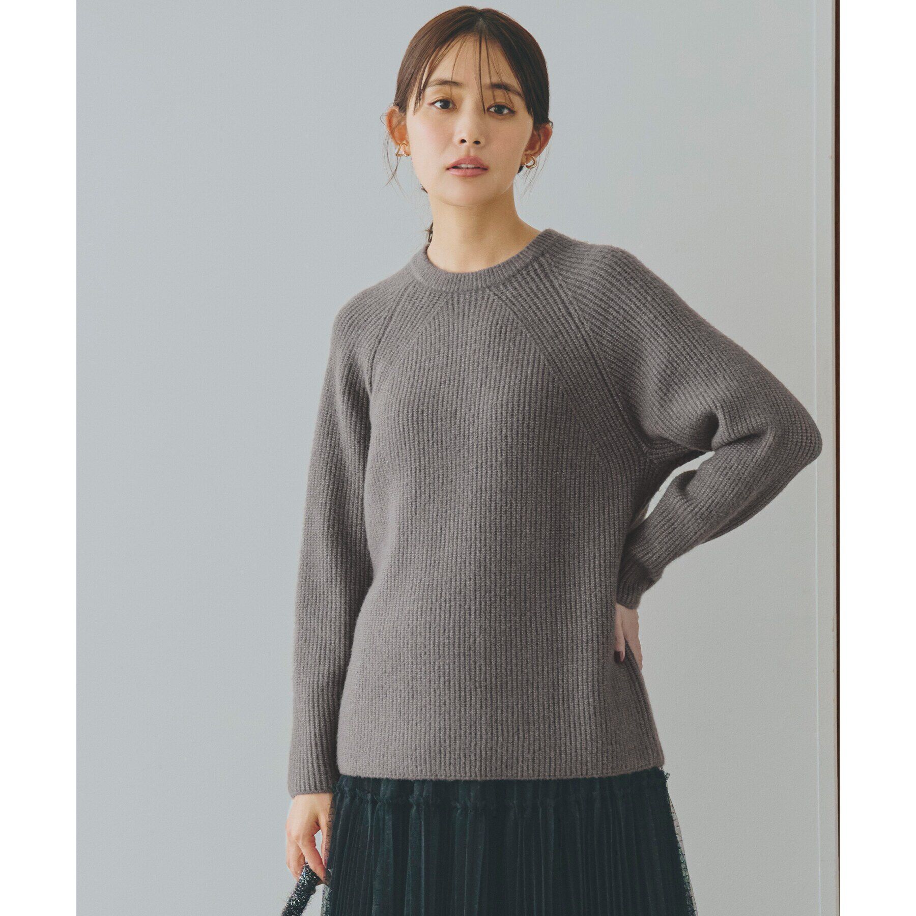 grove「クルーネック畔プルオーバー【洗える】」|ニット・セーター|チャコールグレー(0