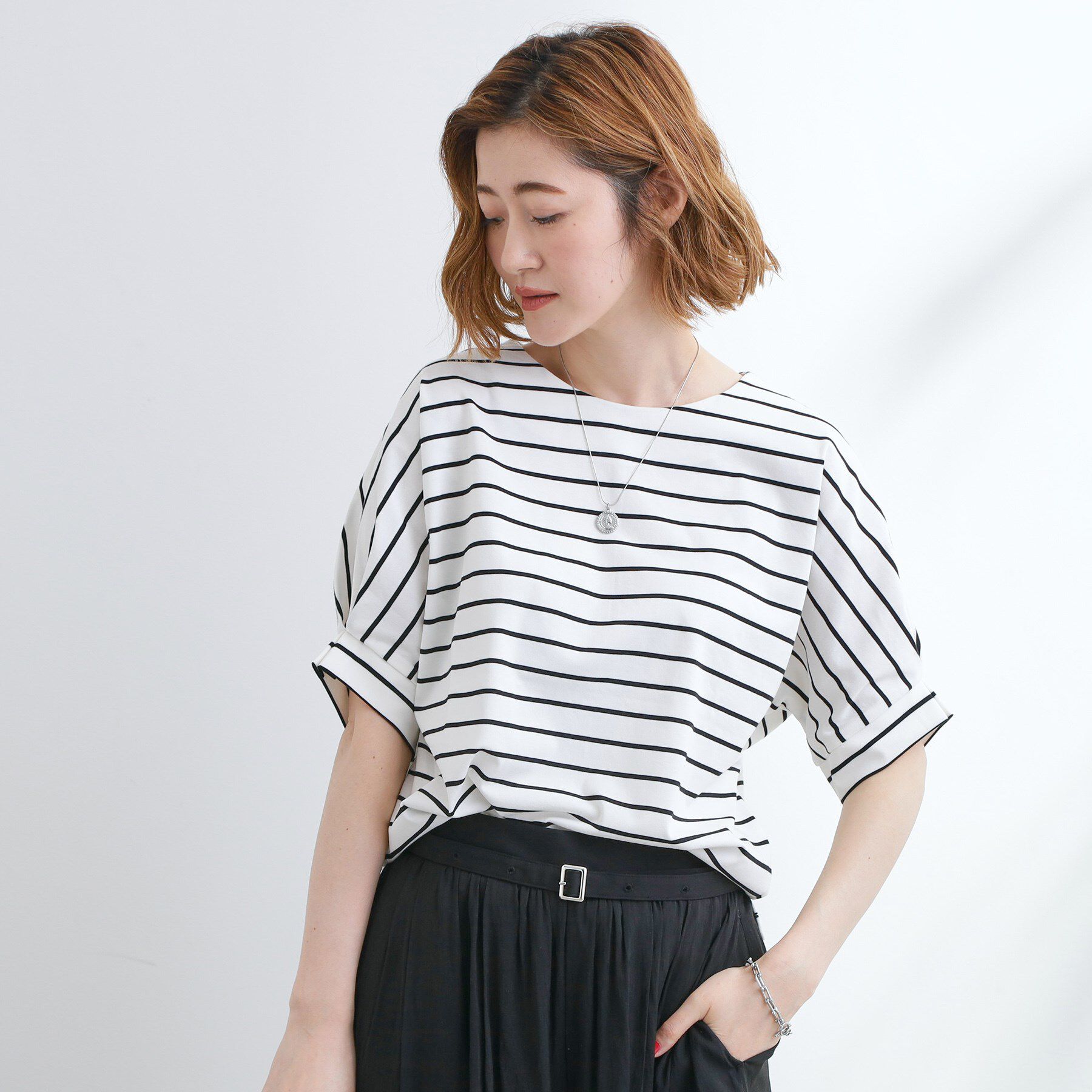 grove「【UVカット/ひんやり/二の腕カバー】タックドルマンプルオーバー」|Tシャツ・カットソー|オフホワイト(303