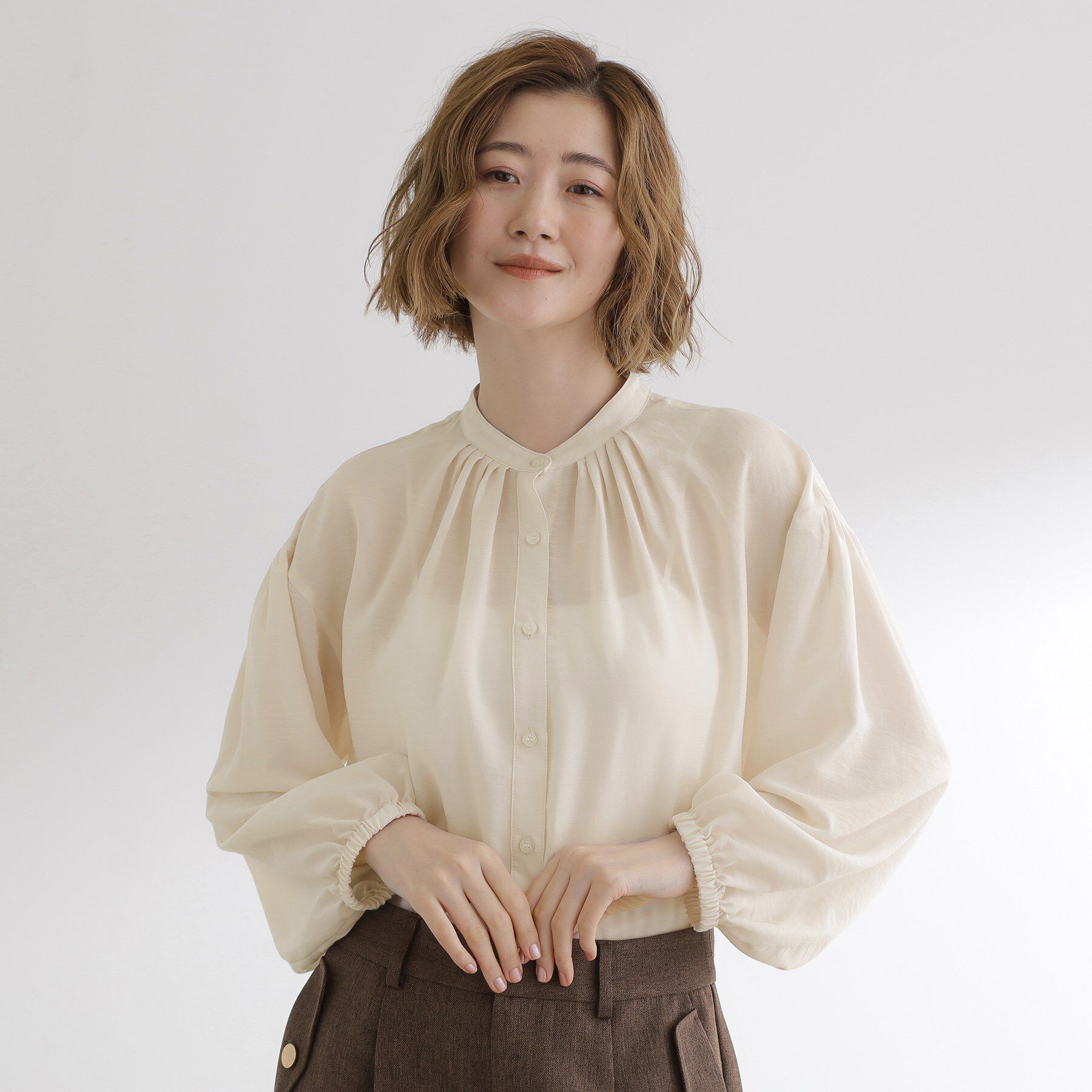 grove「【ひんやり/洗える】シアースタンドネックシャツブルゾン」|シャツ・ブラウス|オフホワイト(003