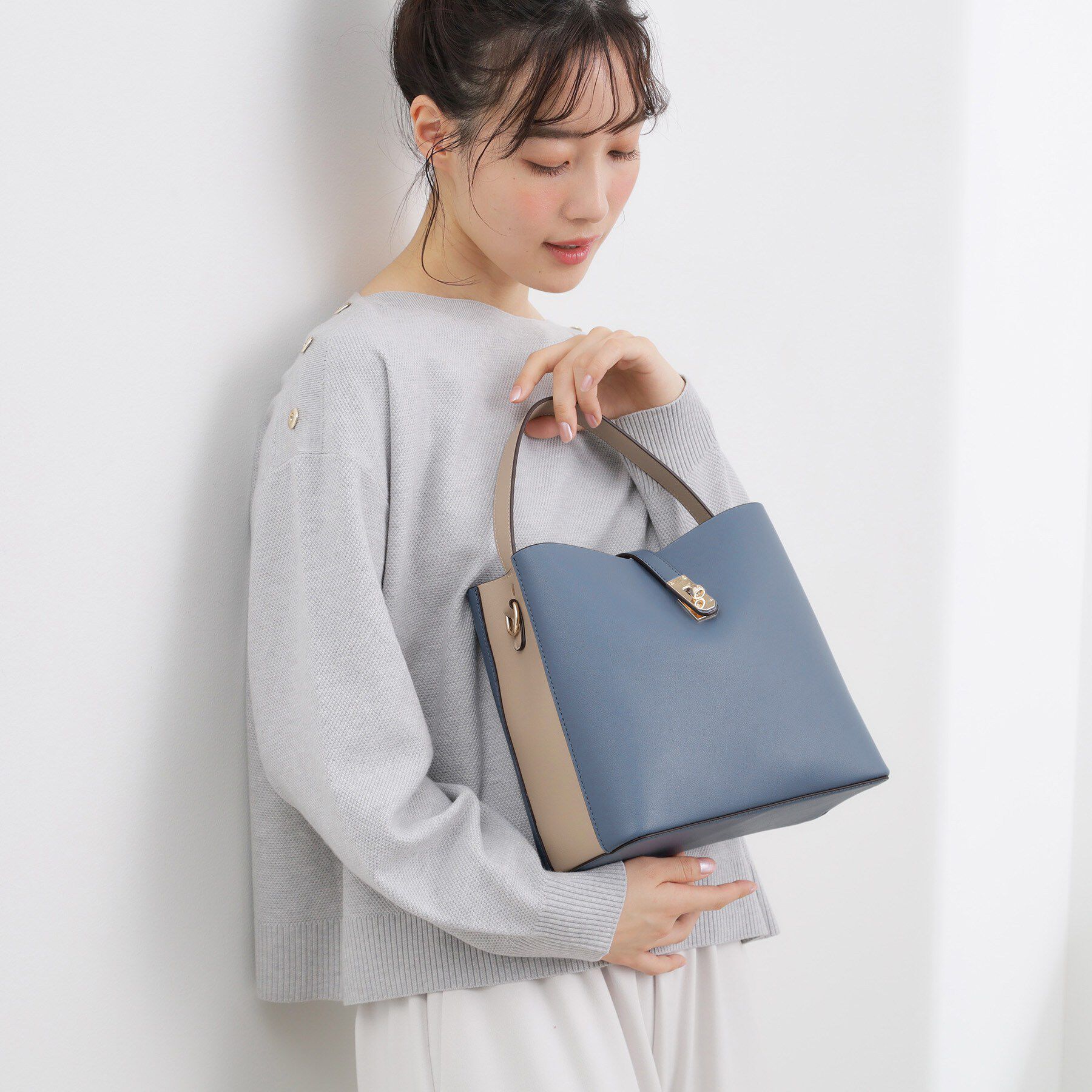 grove「人間工学 ベルトダブルショルダー」|ハンドバッグ|ブルー(591)