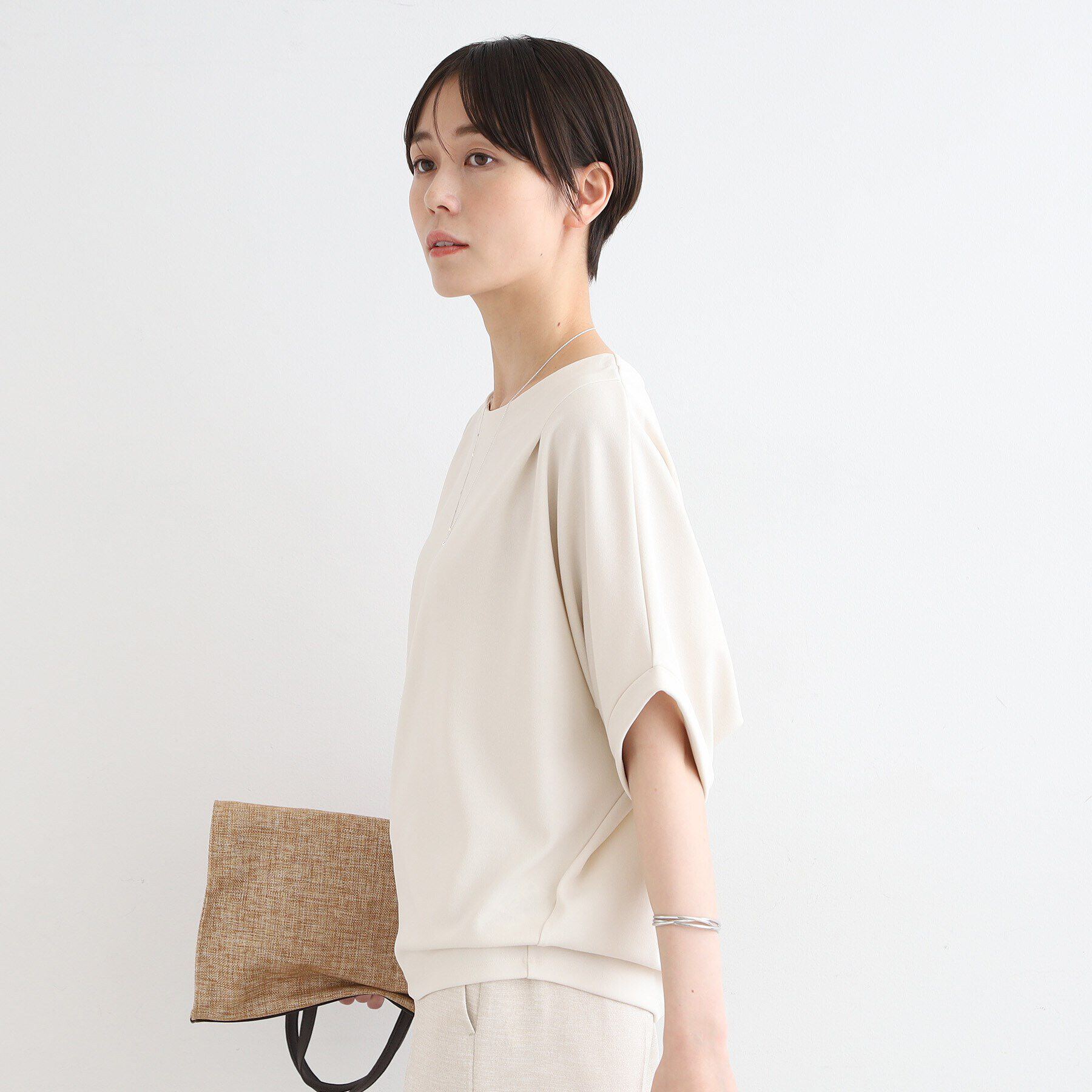 INDIVI「【洗える／UVケア】ドルマンスリーブフォルムトップス」|Tシャツ・カットソー|