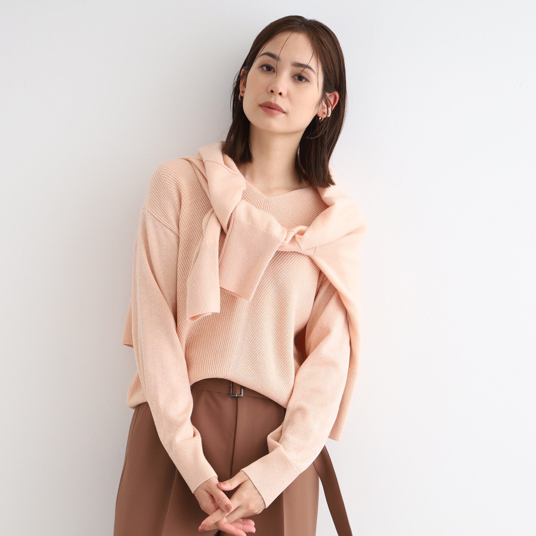 INDIVI「【洗える／日本製／ウール混】Vネックラメニット」|ニット・セーター|オレンジ(065)