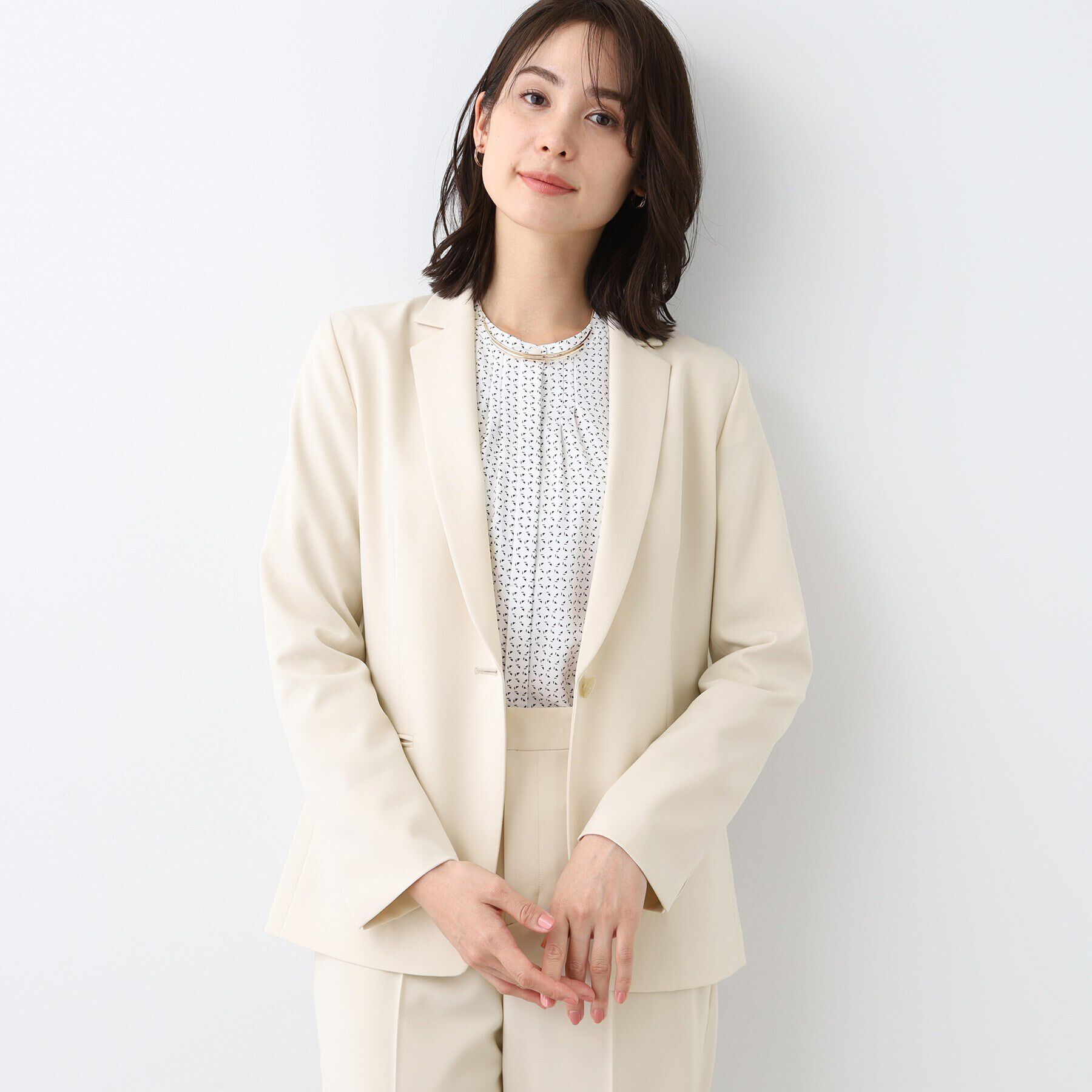 INDIVI「【洗える／UVケア／スーツ】ストレッチテーラードカラージャケット」|スーツ|アイボリー(004)