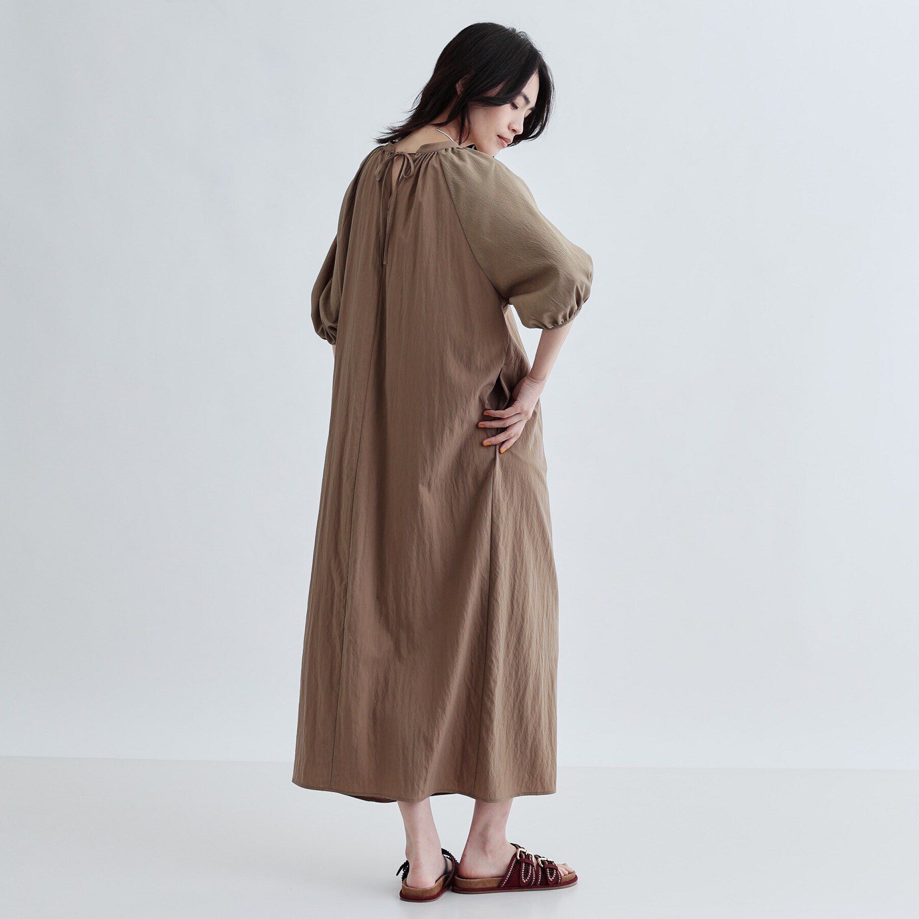 GALLEST「ソフトチュールスリーブ切替ワンピース」|ワンピース|ベージュ(052)