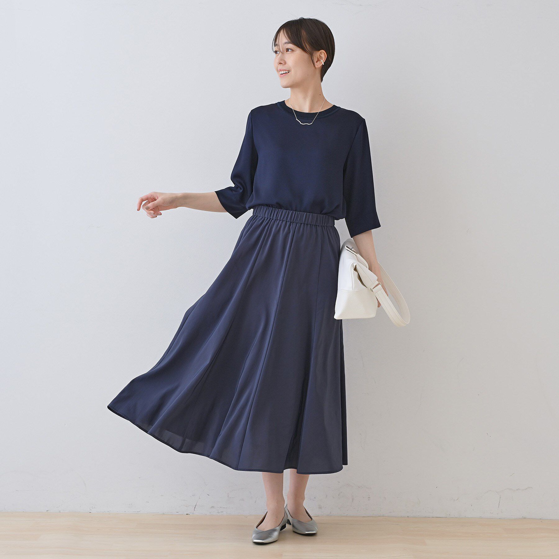 INDIVI「【洗える／5分袖】シルク風素材オフィスブラウス」|シャツ・ブラウス|