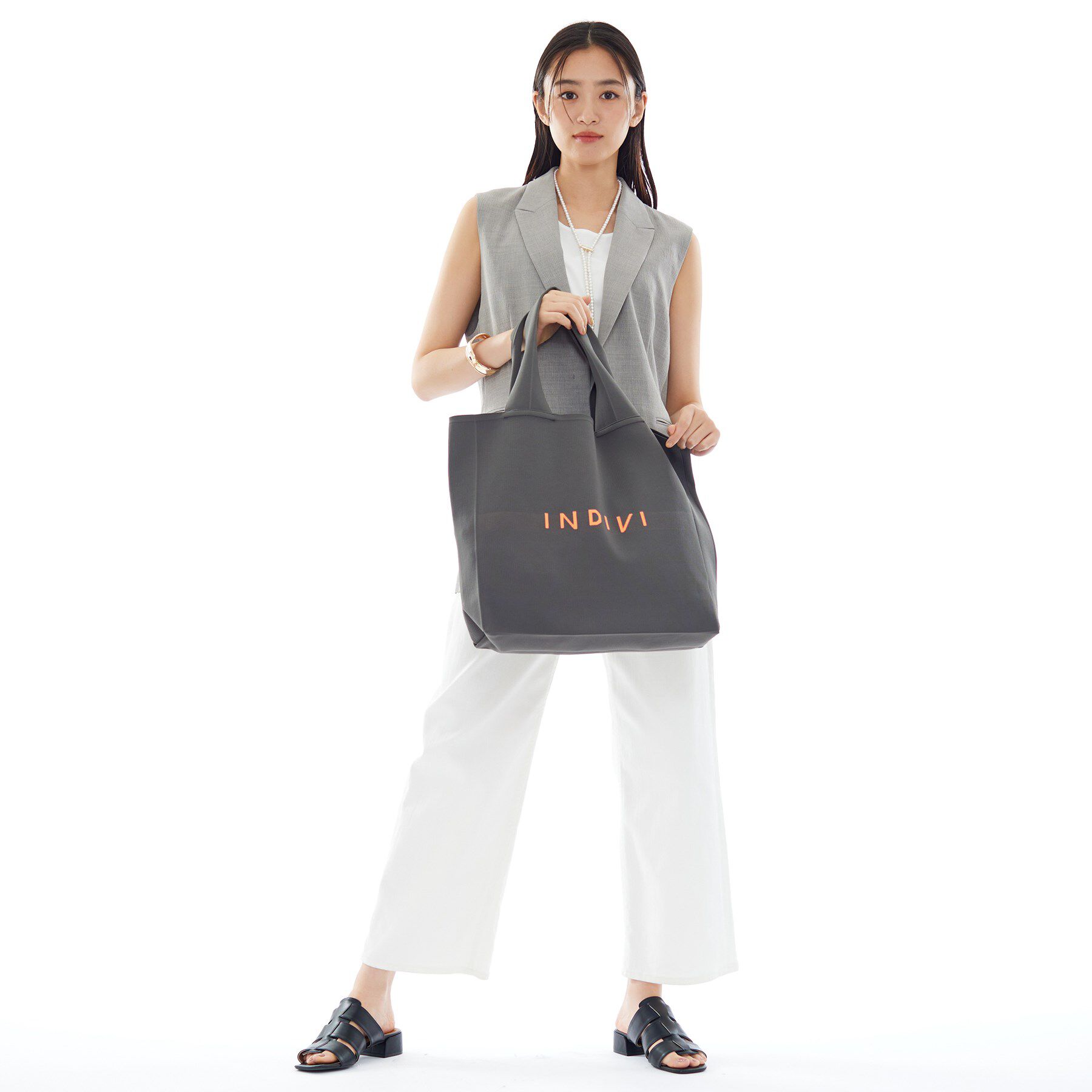 INDIVI「【A4サイズ対応】ロゴニットトート」|トートバッグ|