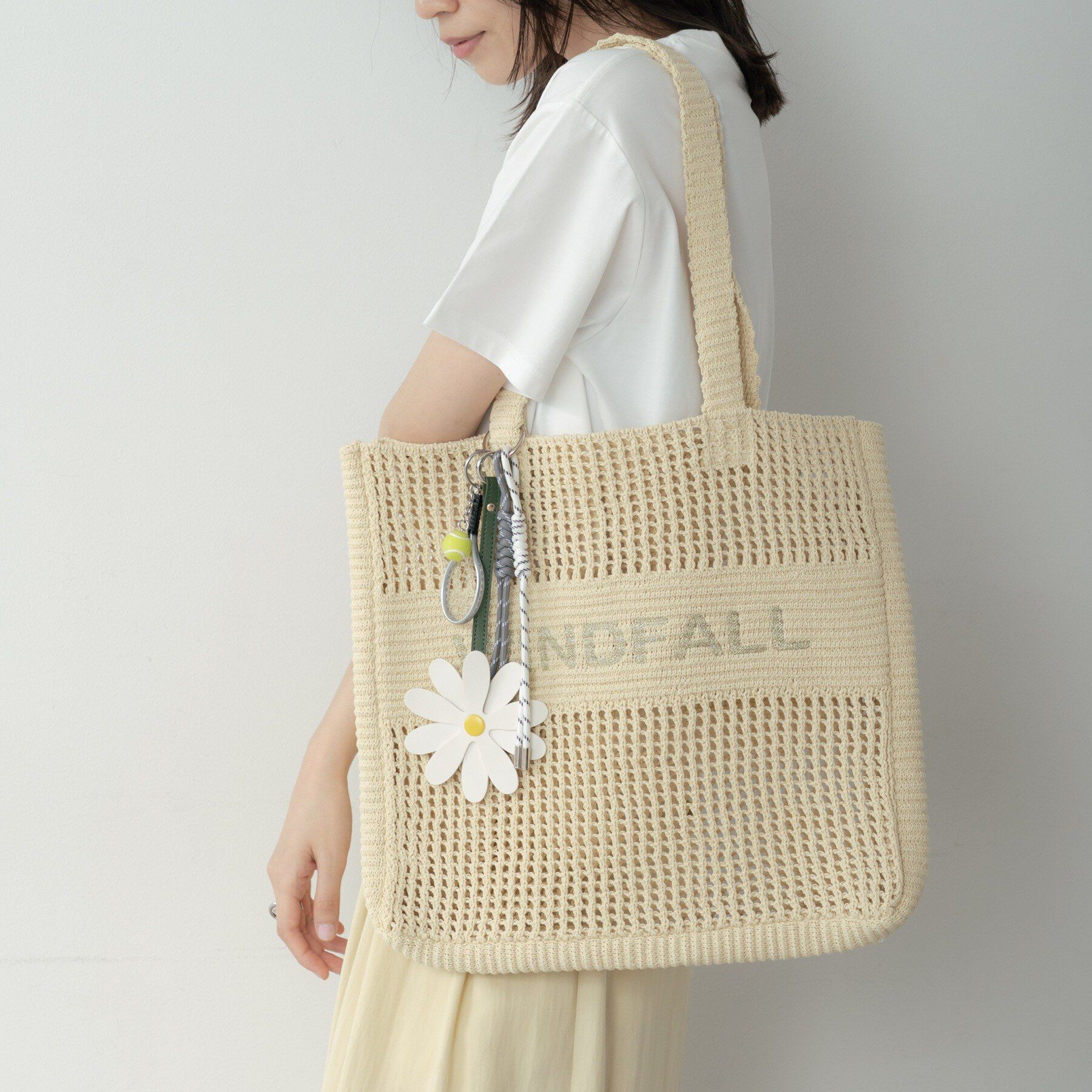 GALLEST「FLOWERチャーム」|キーケース|