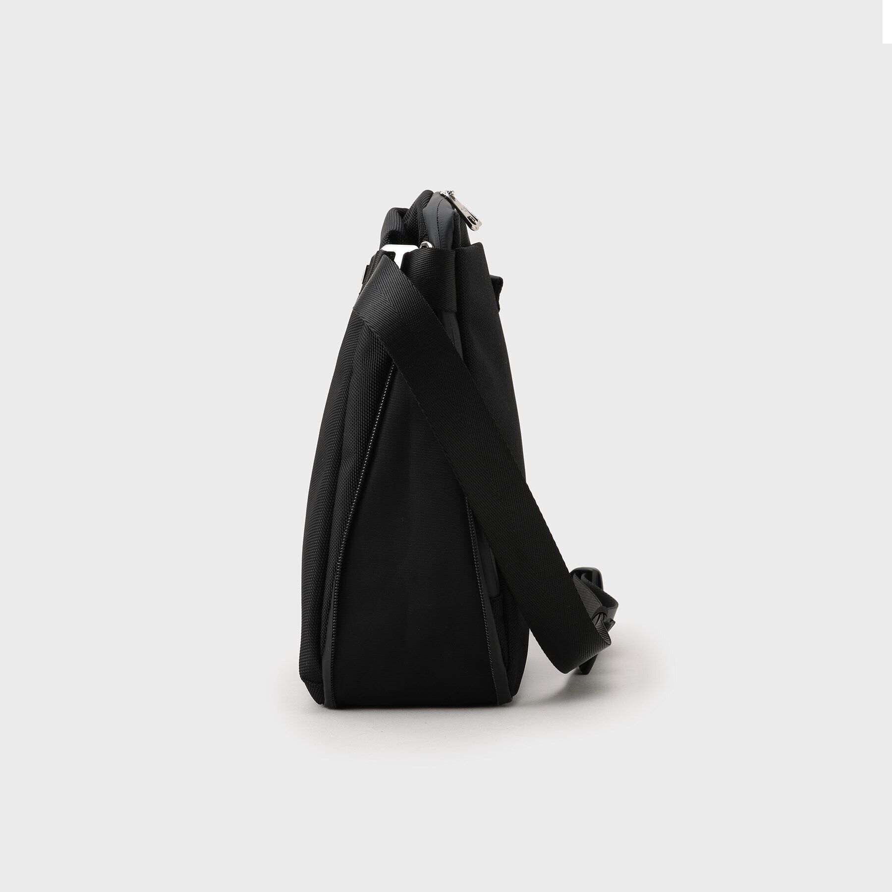 TAKEO KIKUCHI「【B5サイズ/縦型】エクスパンド　ショルダーバッグ（S）」|ショルダー・メッセンジャー|