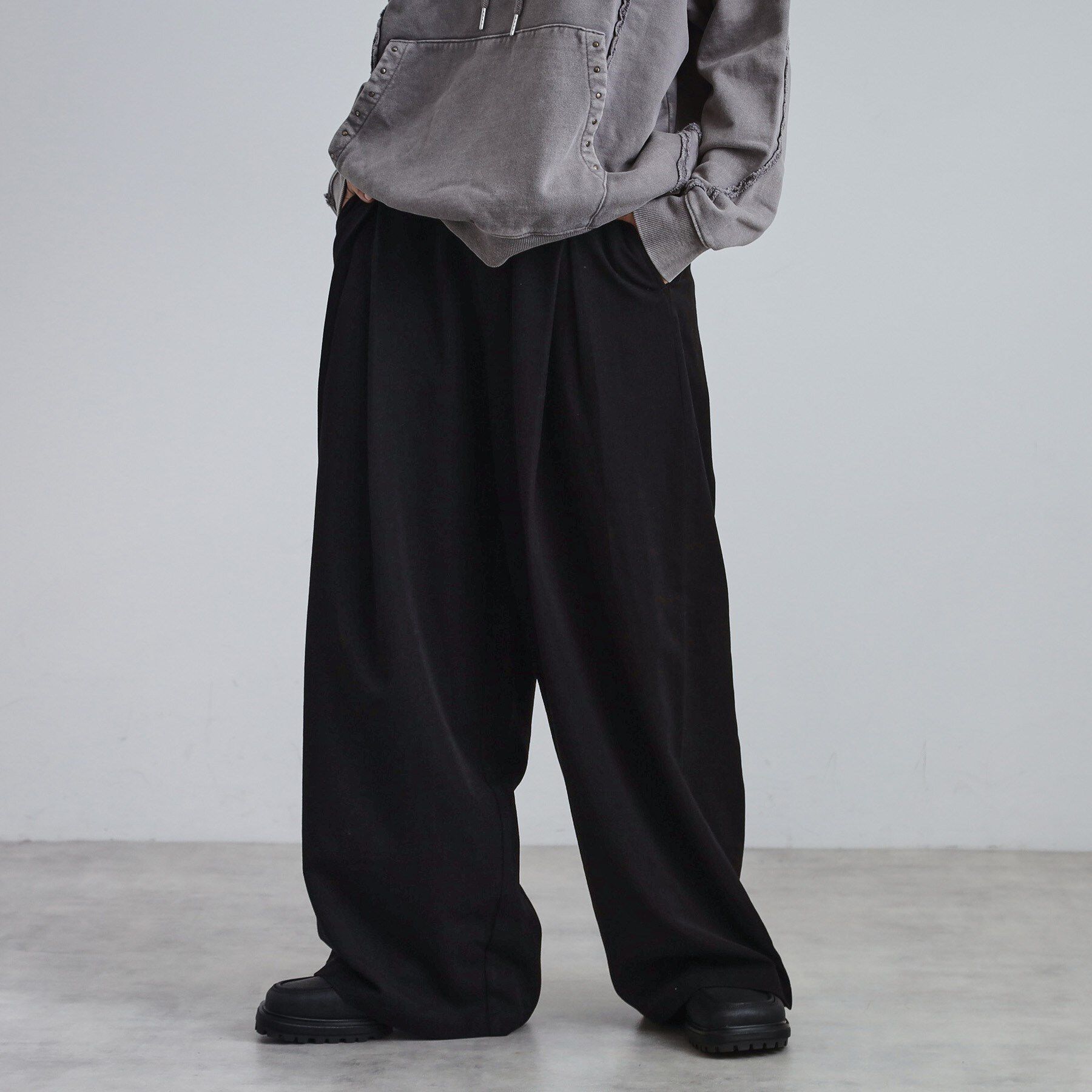 tk.TAKEO KIKUCHI「【スーパーワイドバギースラックスパンツ」|その他|
