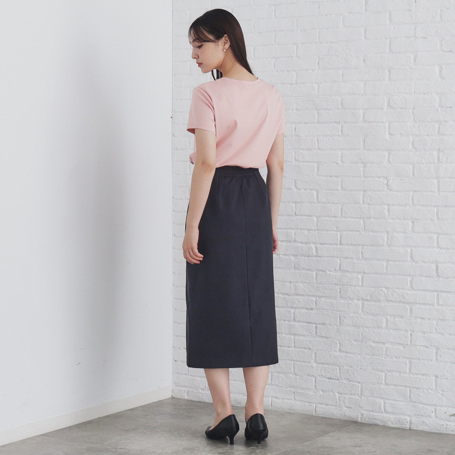 index「《美人百花掲載》クールタッチ短丈ビジューTシャツ【洗濯機洗い/接触冷感】」|Tシャツ・カットソー|