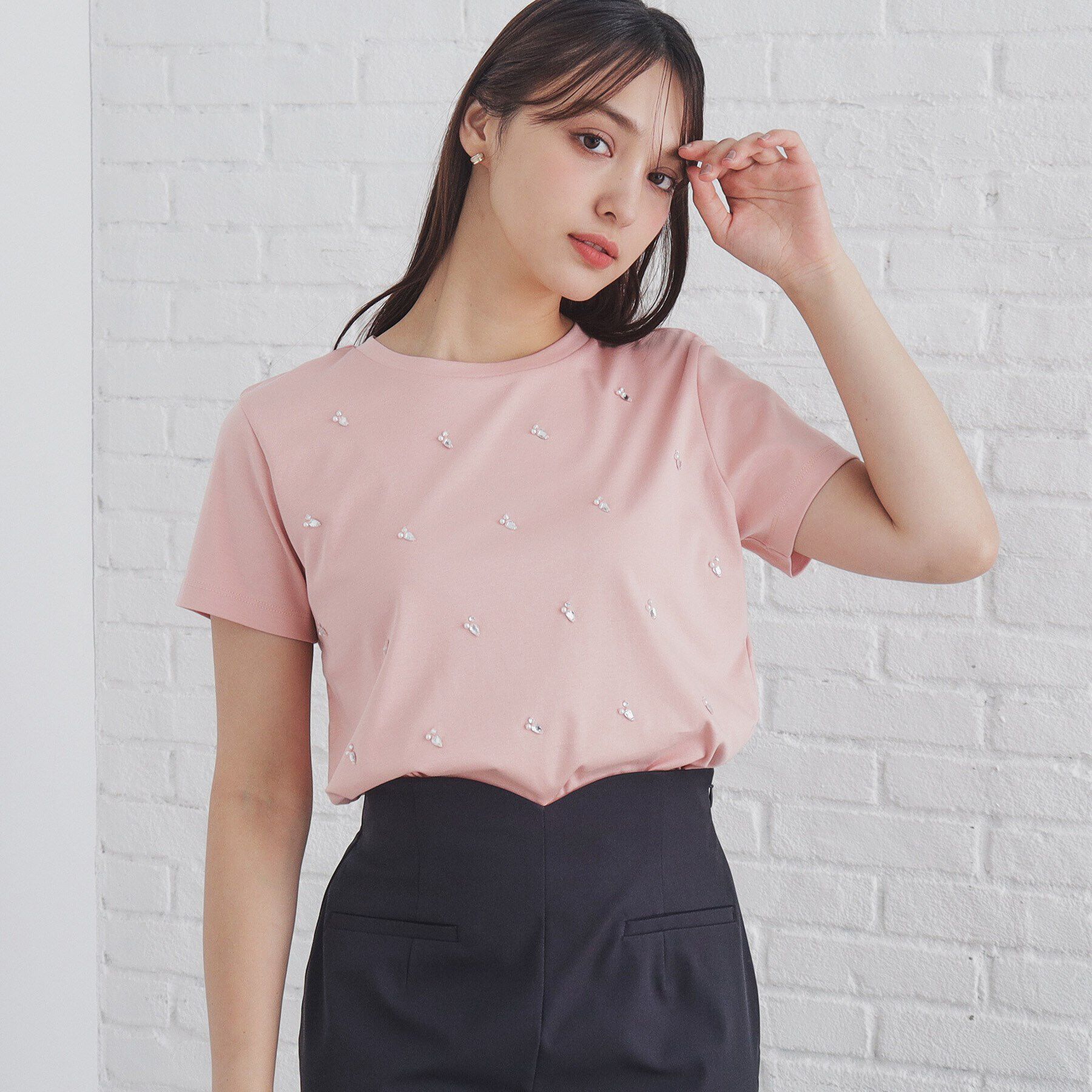 index「《美人百花掲載》クールタッチ短丈ビジューTシャツ【洗濯機洗い/接触冷感】」|Tシャツ・カットソー|オレンジ(065)