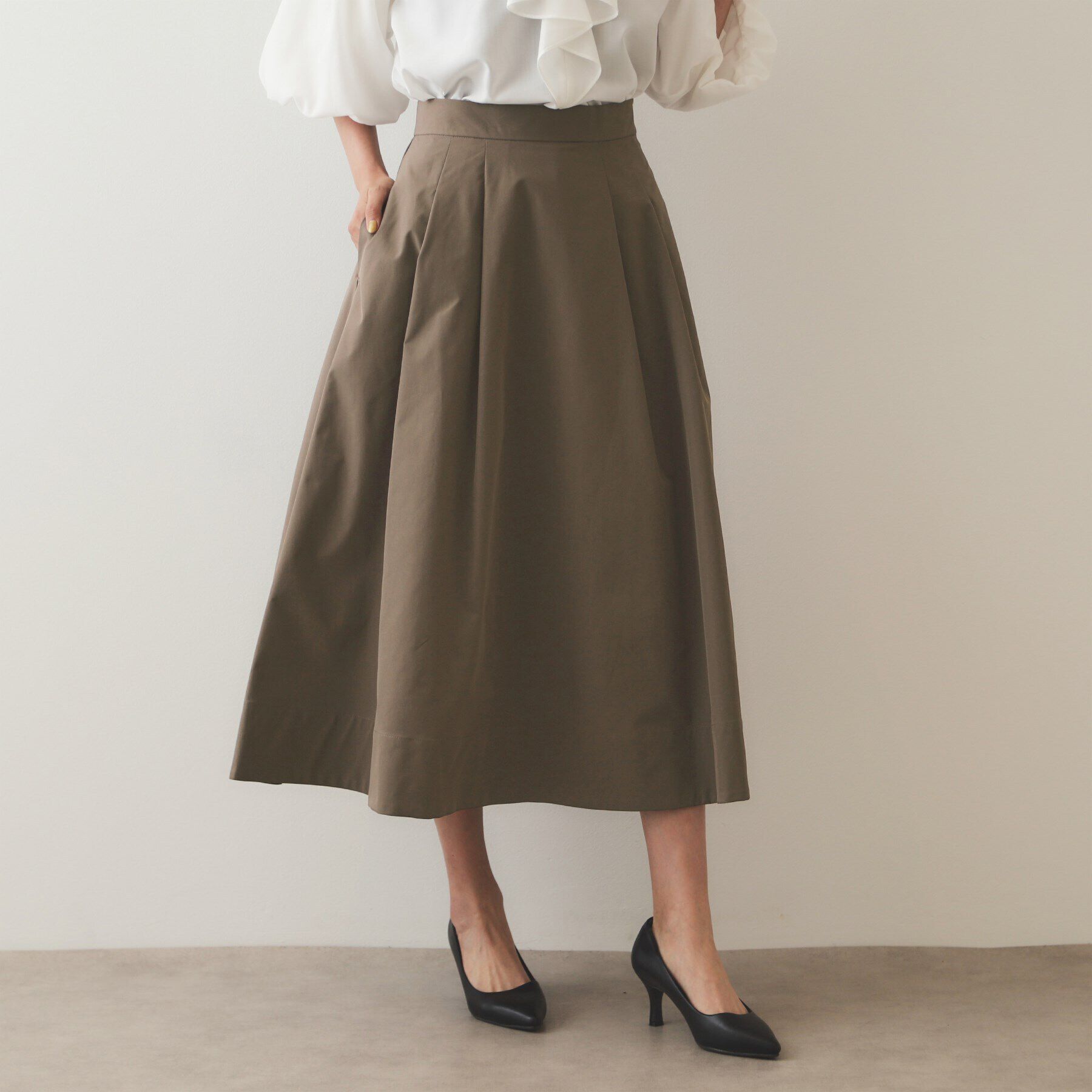 OPAQUE.CLIP「メモリータフタ フレアスカート【洗濯機洗い可】」|スカート|