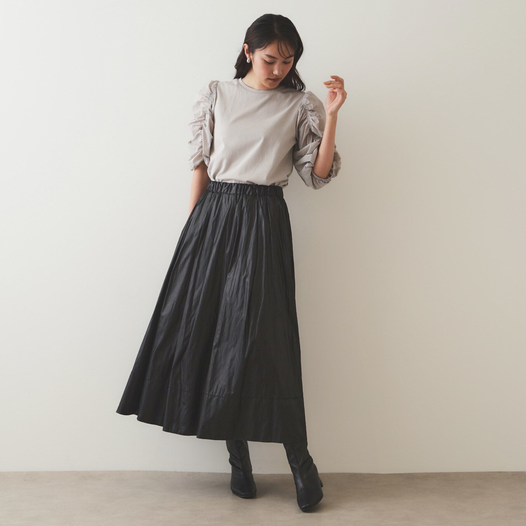 OPAQUE.CLIP「レザーライク イージーギャザースカート【洗濯機洗い可】」|スカート|