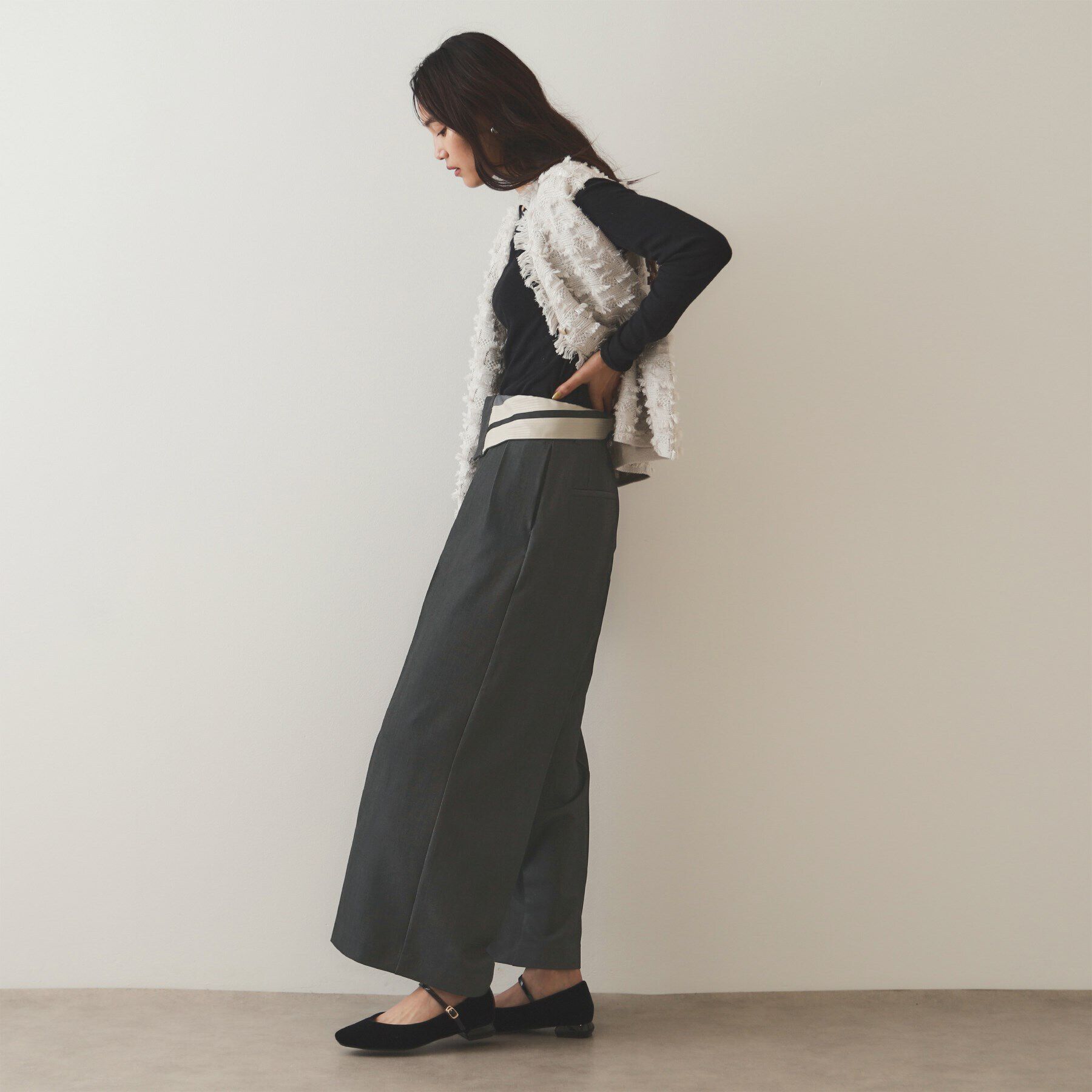 OPAQUE.CLIP「マーベルトデザイン タックワイドパンツ【洗濯機洗い可】」|その他|