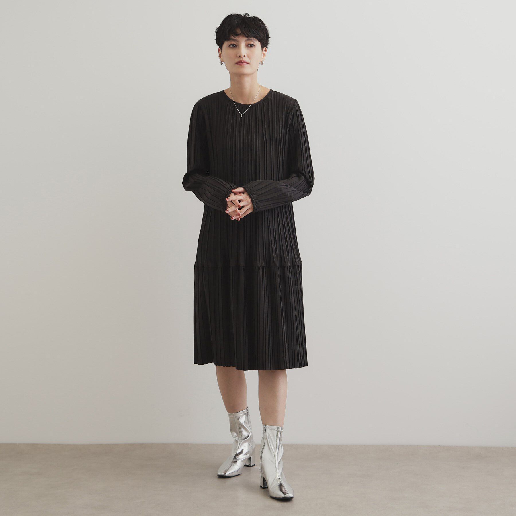 OPAQUE.CLIP「プリーツティアードミニワンピース【洗濯機洗い可】」|ワンピース|
