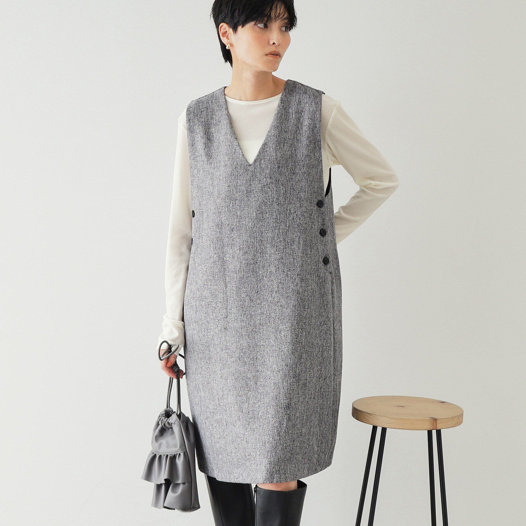 OPAQUE.CLIP「Vネックミニジャンスカ【洗濯機洗い可】」|ワンピース|