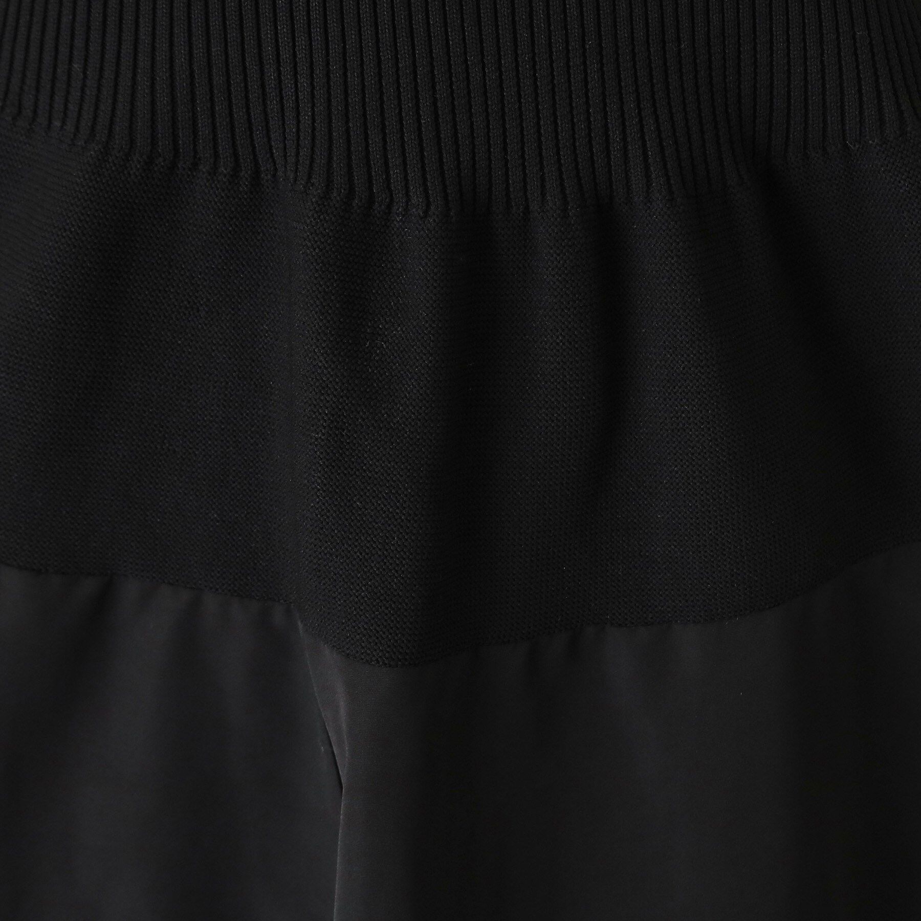 OPAQUE.CLIP「シームレスニット&times;フハクドッキングワンピース【洗濯機洗い可】」|ワンピース|