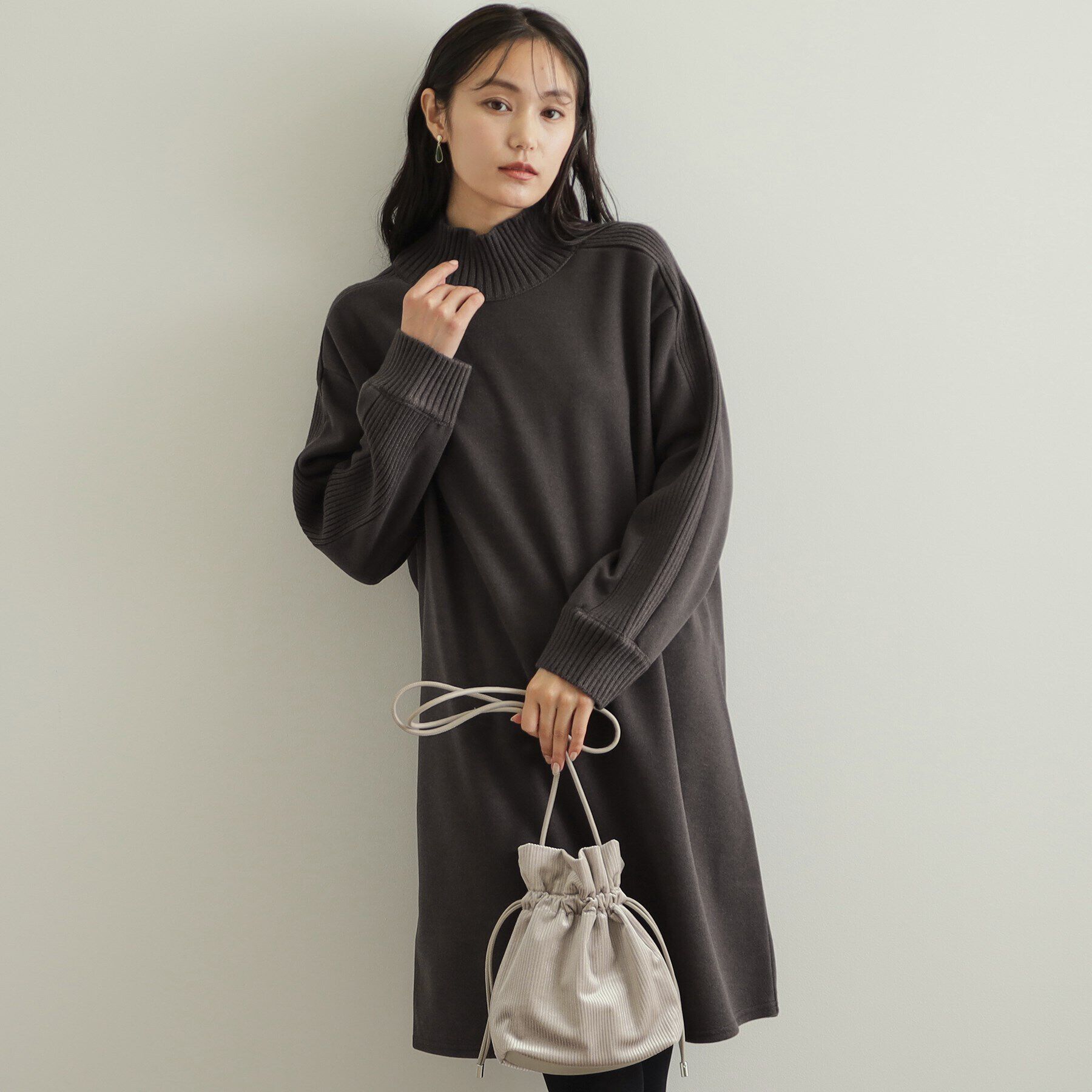 OPAQUE.CLIP「ウールライクメルトンミディワンピース【洗濯機洗い可】」|ワンピース|チャコールグレー(0