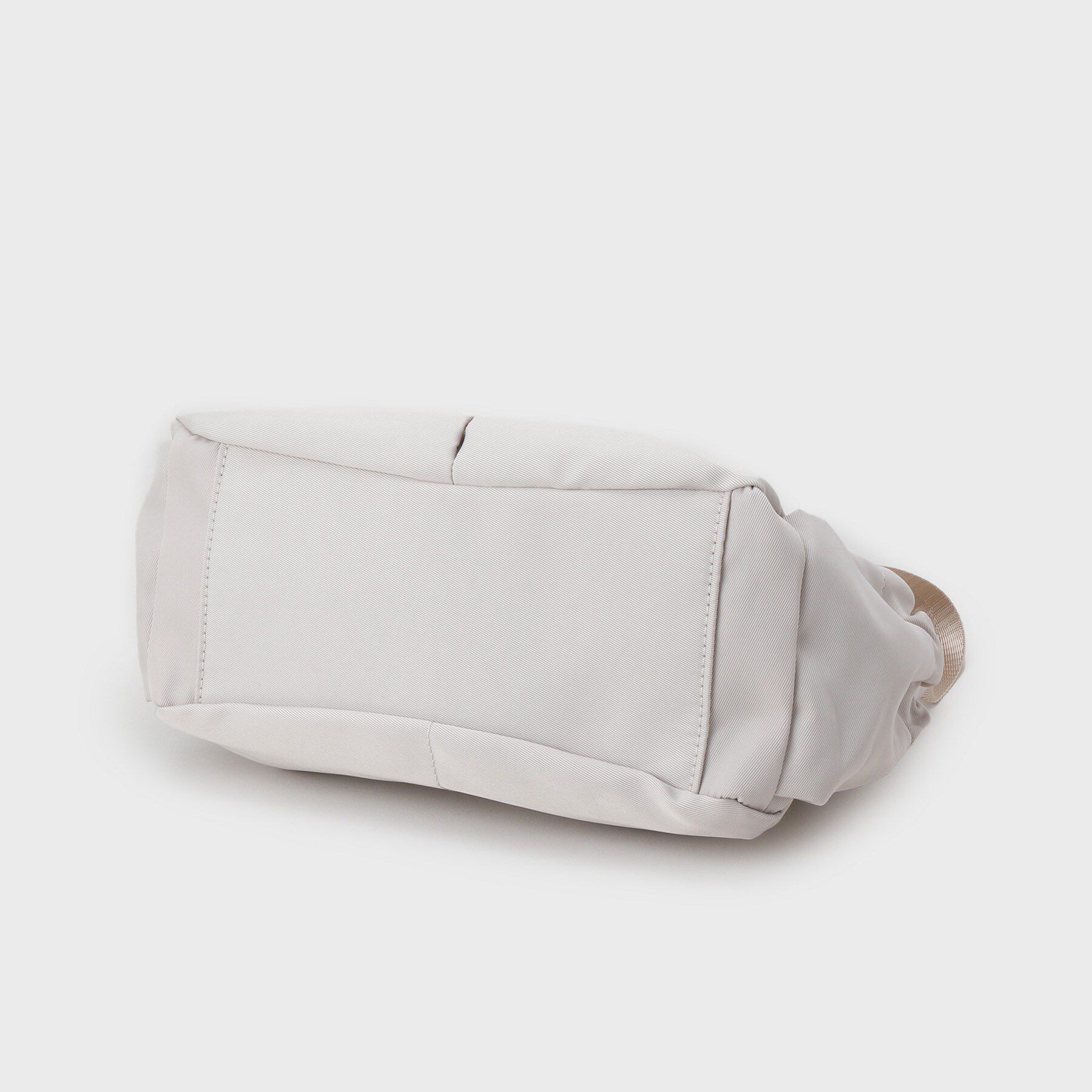 OPAQUE.CLIP「【軽量/撥水加工/多ポケット】ツイルミドルサイズムーンショルダーバッグ」|ショルダー・メッセンジャー|