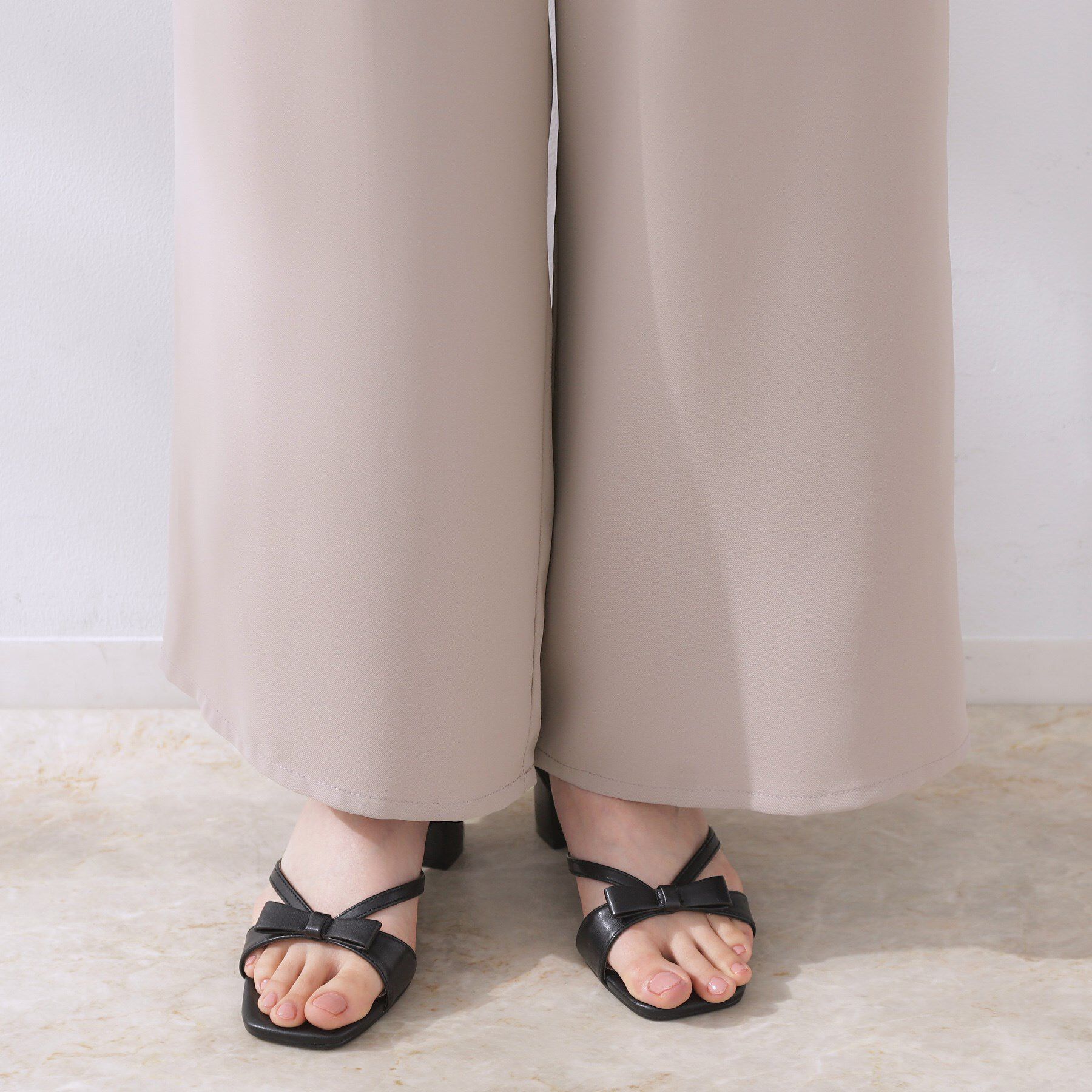 Couture broach「【マシンウォッシャブル・きれいめ】キャミロンパース」|その他|