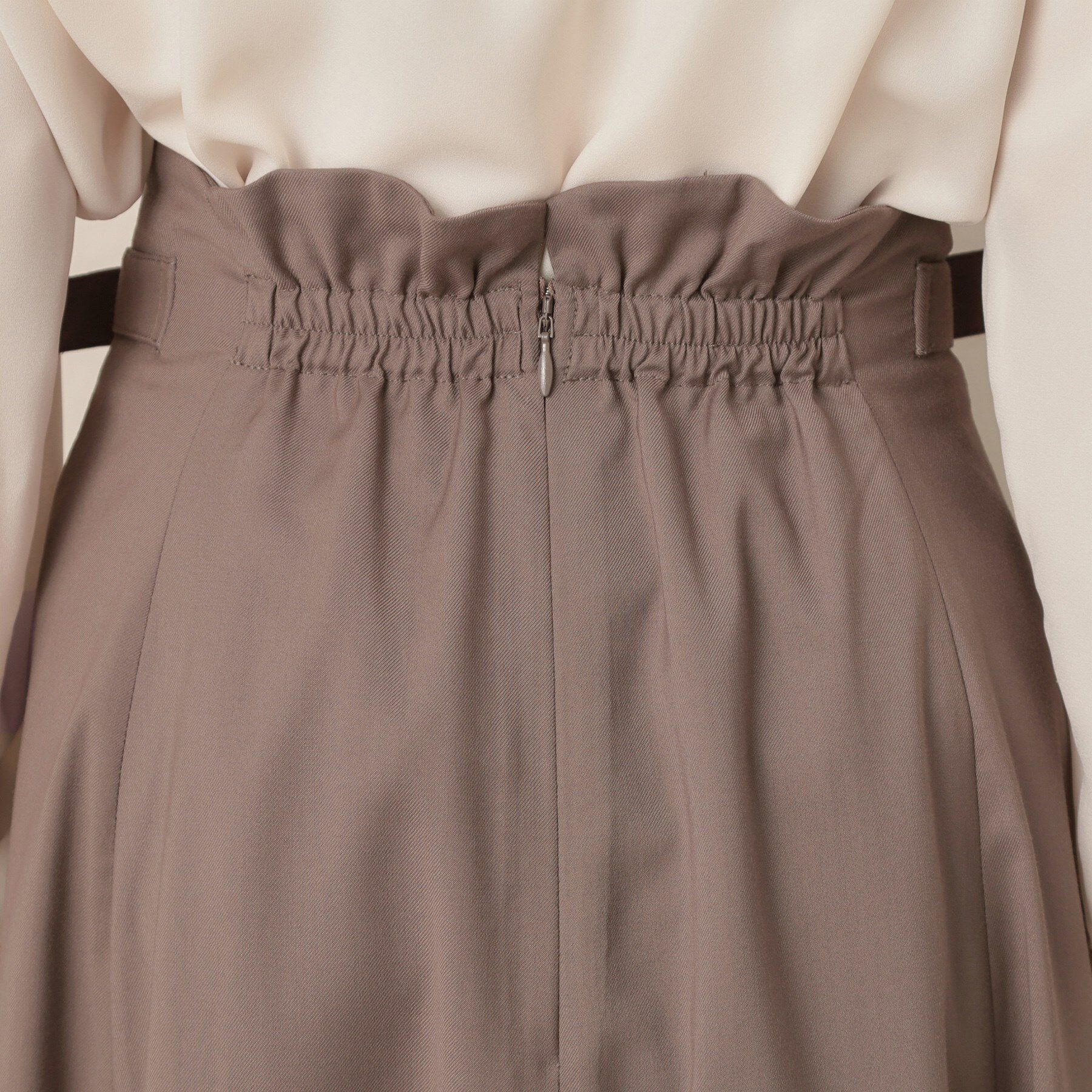 Couture broach「【大人可愛い・通勤】スカラウエスト サイドベルト パネルスカート」|スカート|