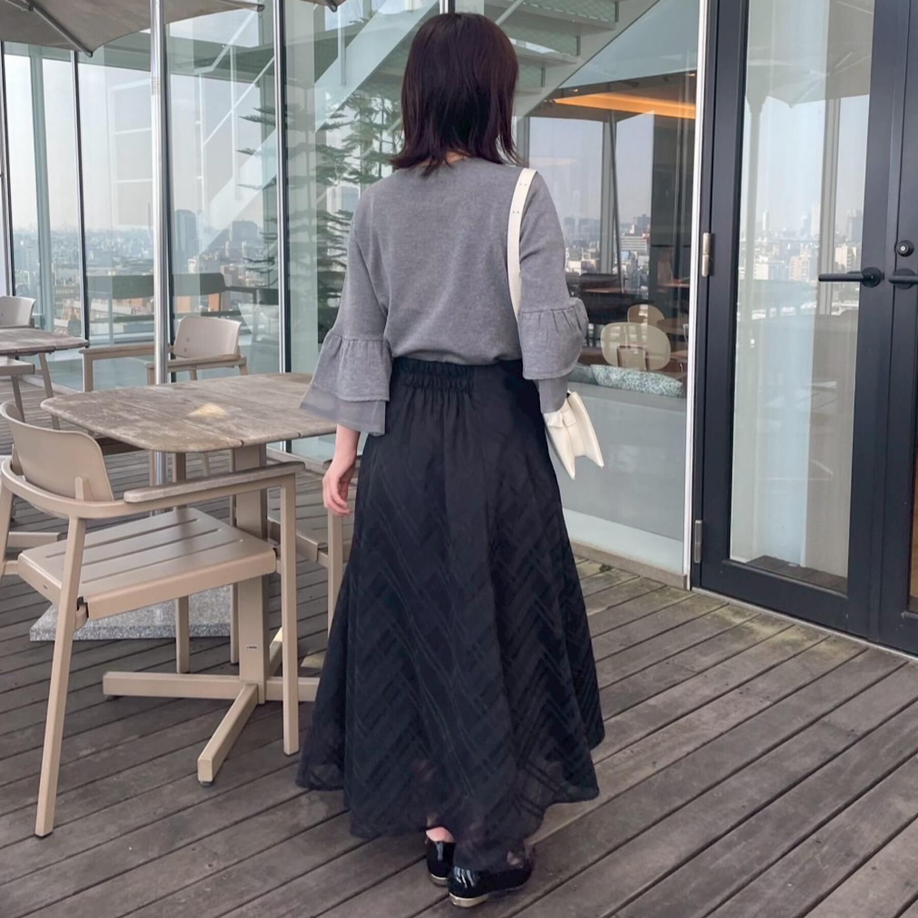 Couture broach「【フェミニン・着映え・通勤】シアーフレアー袖ニットトップス」|ニット・セーター|