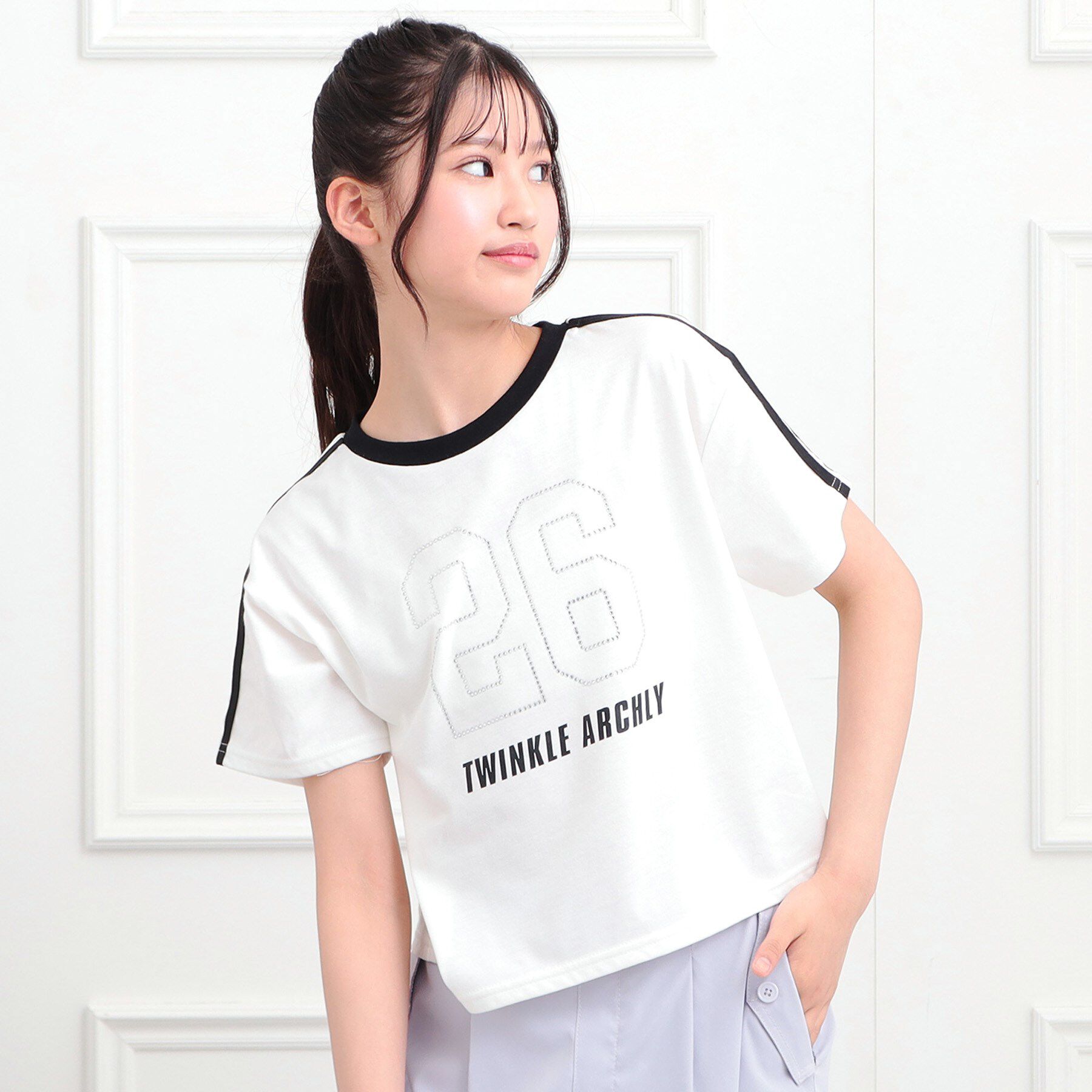 PINK-latte「ラインストーンナンバリングTシャツ」|Tシャツ・カットソー|オフホワイト(003