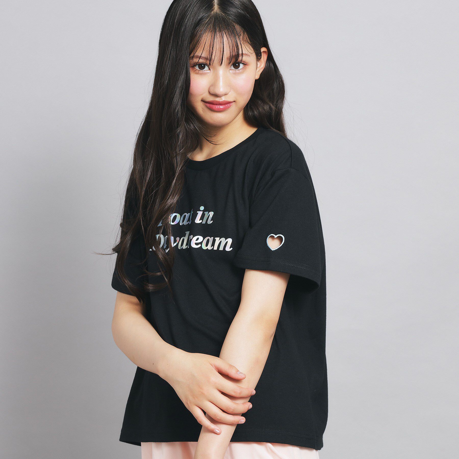 PINK-latte「オーロラプリントハートあきTシャツ」|Tシャツ・カットソー|ブラック(019)