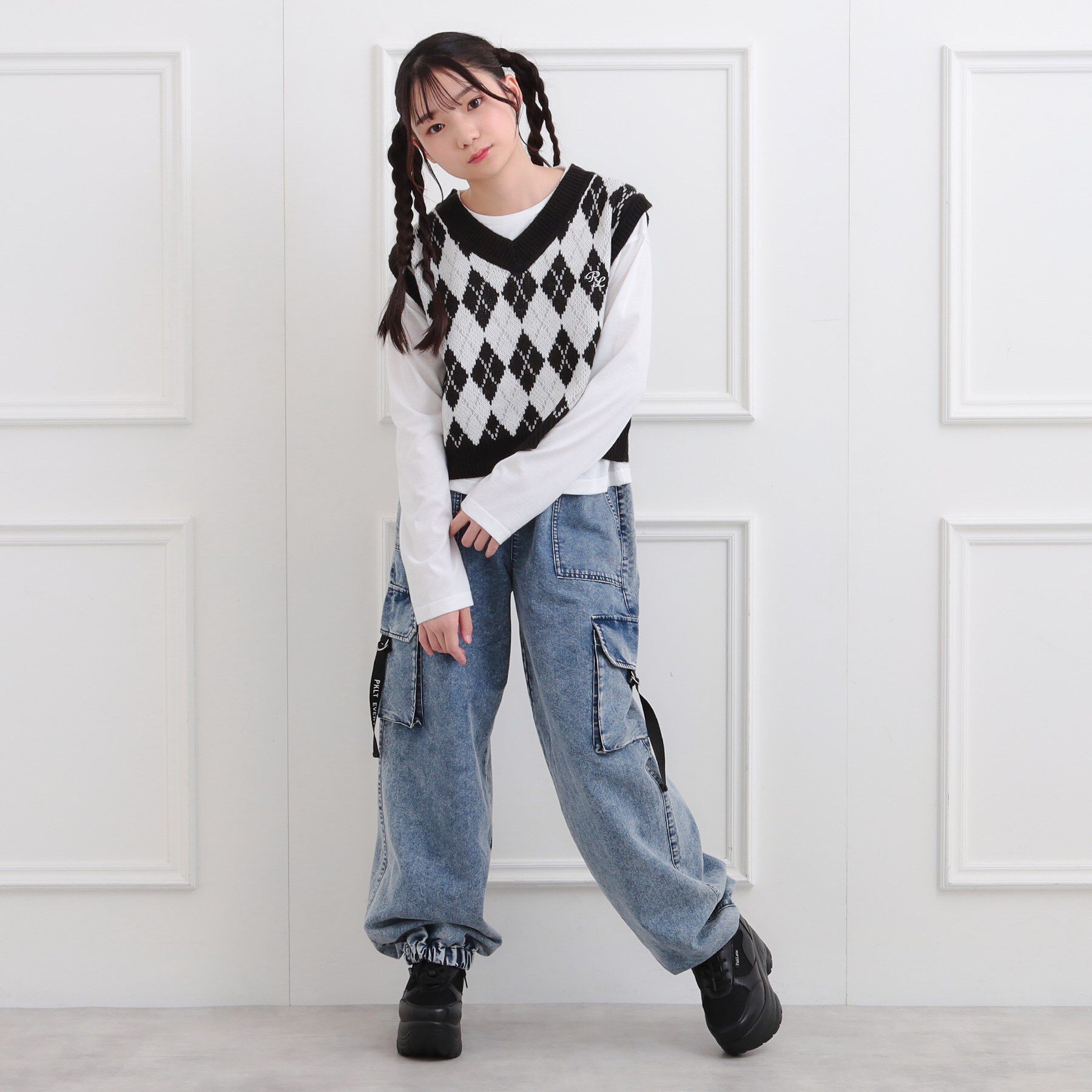 PINK-latte「【セットアイテム】ニットベスト＋ロンT」|ベスト・ジレ|