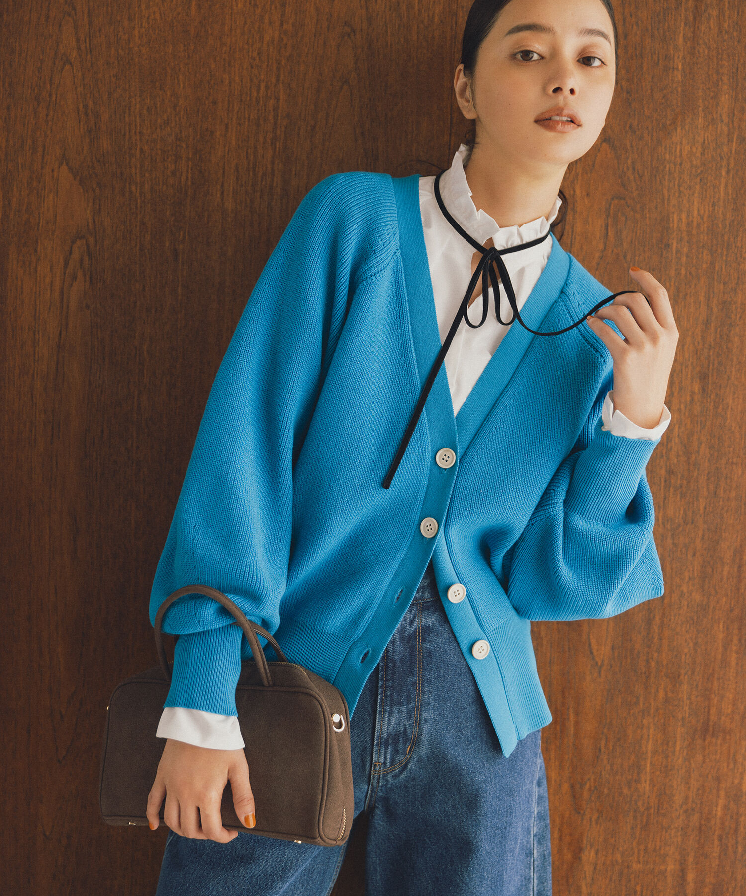  「Vネックフォルムカーディガン」|ニット・セーター|ブルー