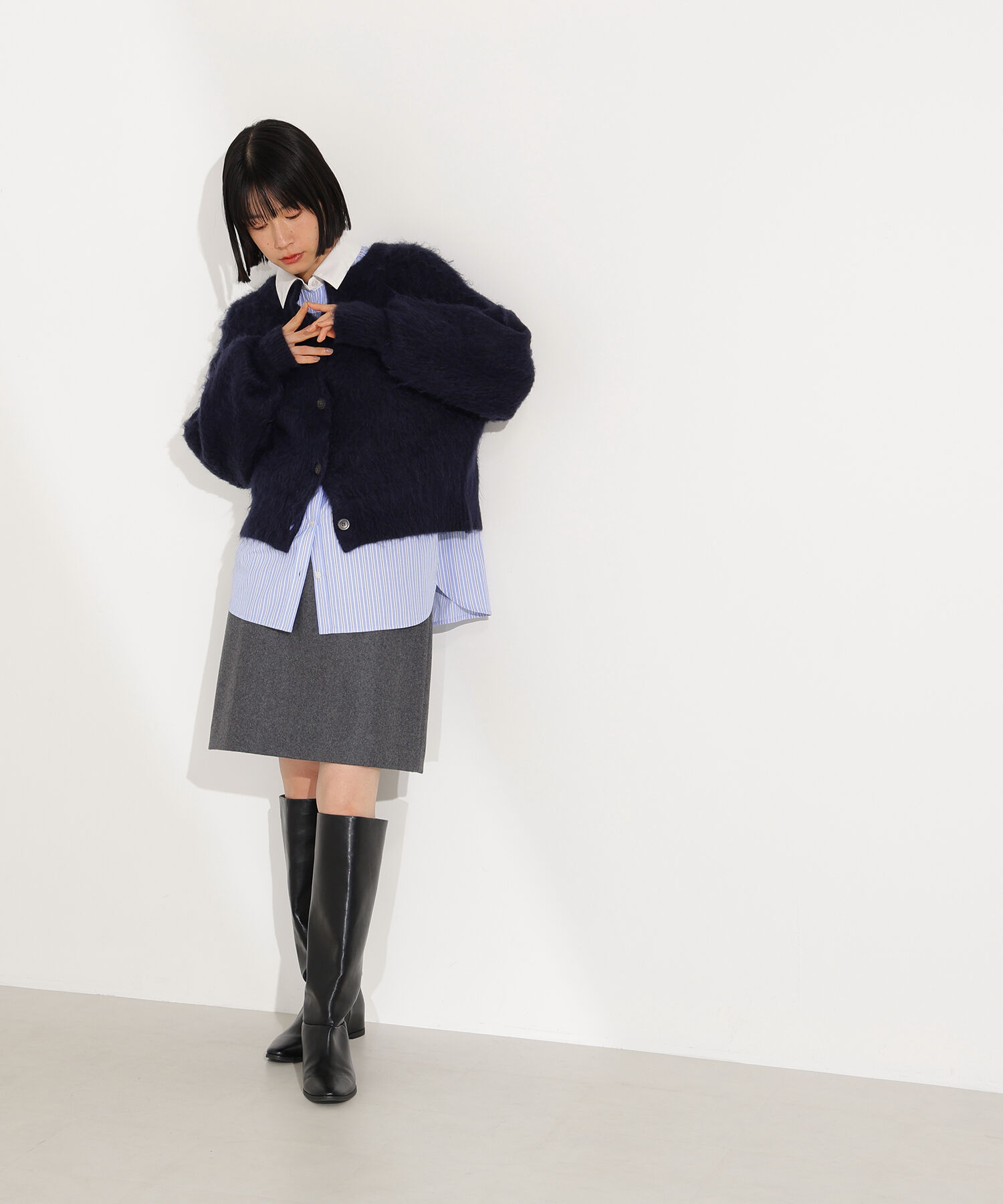  「クルーネックフェザーカーディガン」|ニット・セーター|