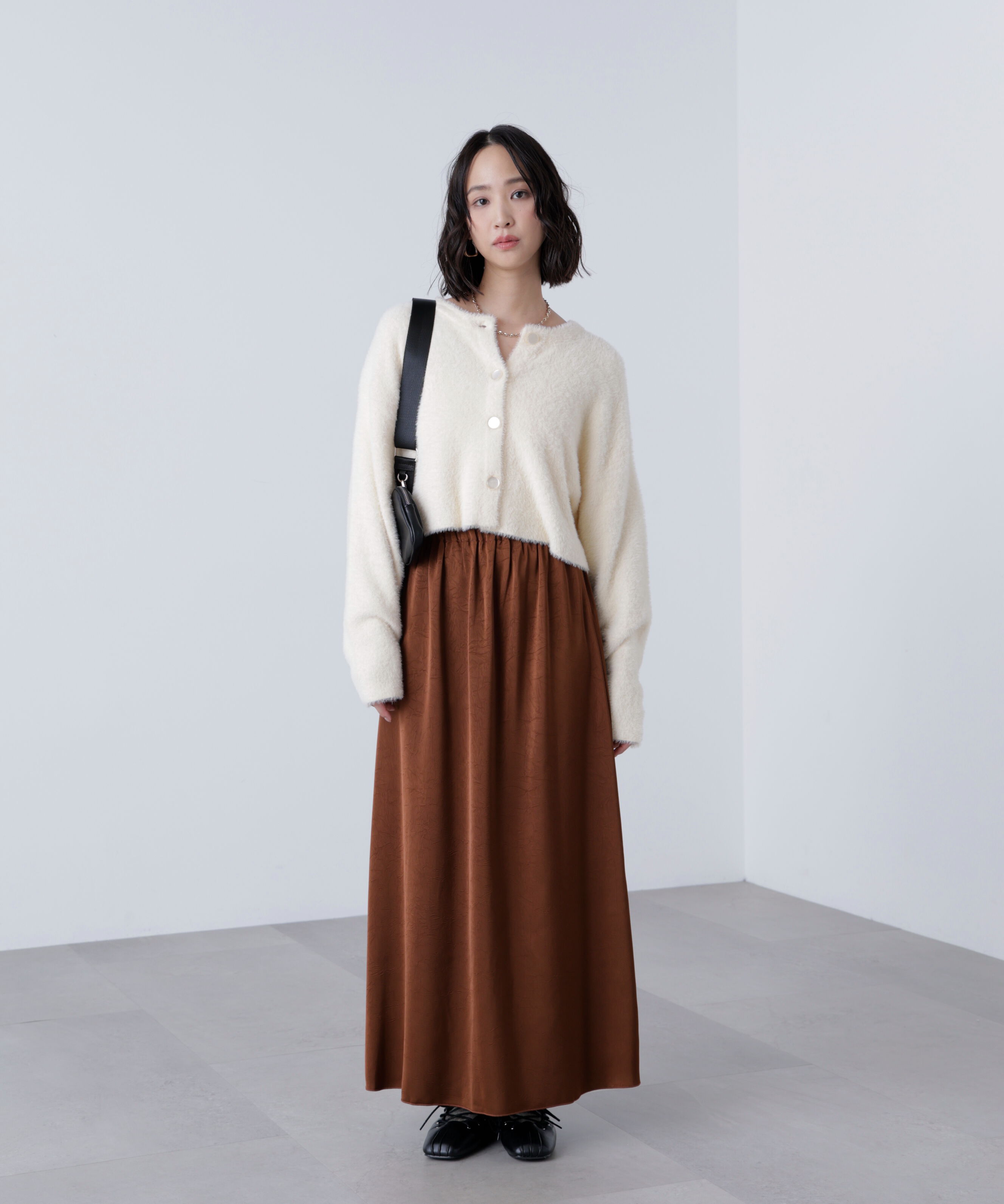  「サテンナローロングスカート」|スカート|