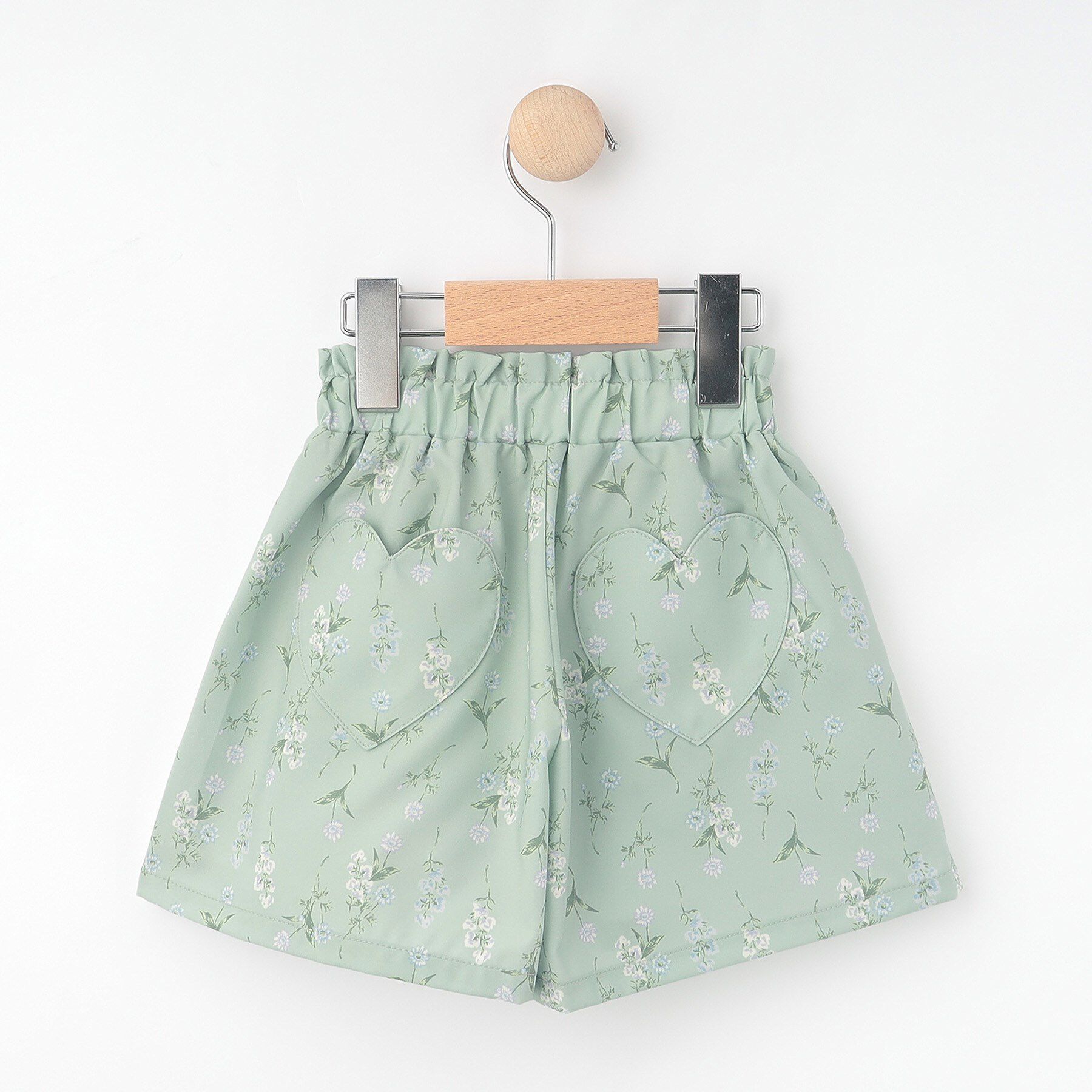 SHOO･LA･RUE「【100-150cm/撥水】上品なボタニカル柄 ハートポケットショートパンツ」|キュロット|
