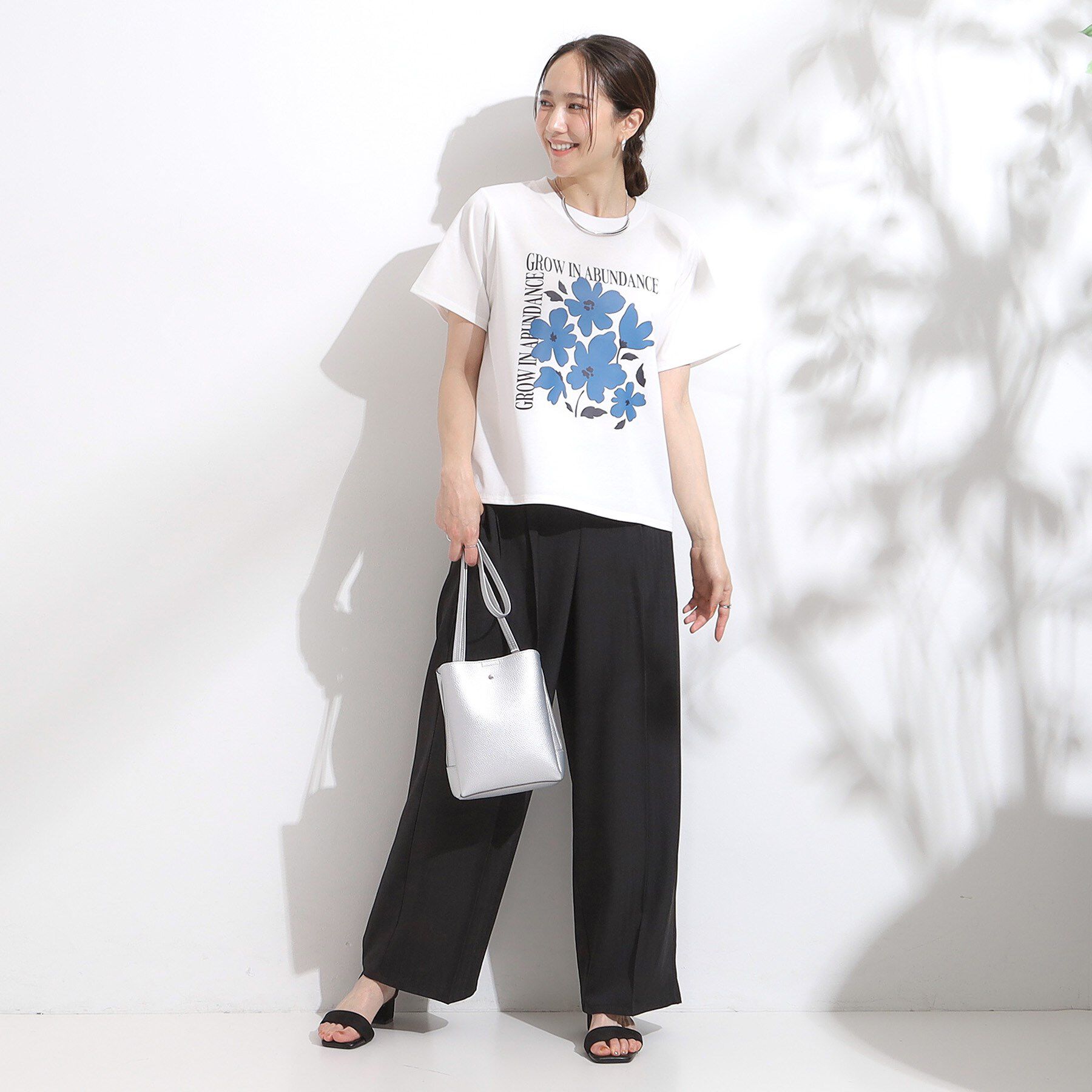 SHOO･LA･RUE「【S-LL/ひんやり/汗ジミ軽減/UVカット】グラフィックアソートTシャツ」|Tシャツ・カットソー|