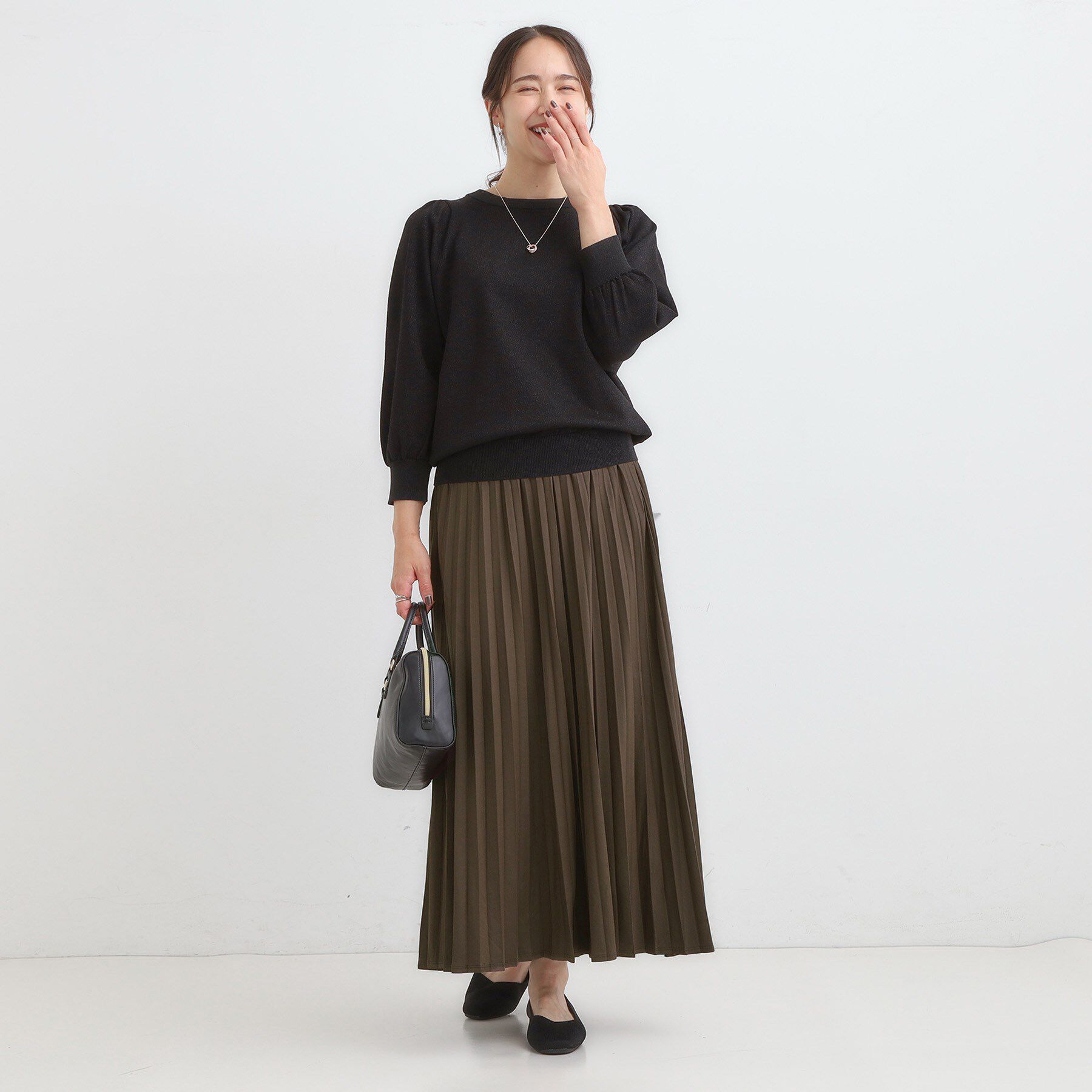 SHOO･LA･RUE「【着丈選べる】きれいめにもカジュアルにも レザー調プリーツスカート」|スカート|