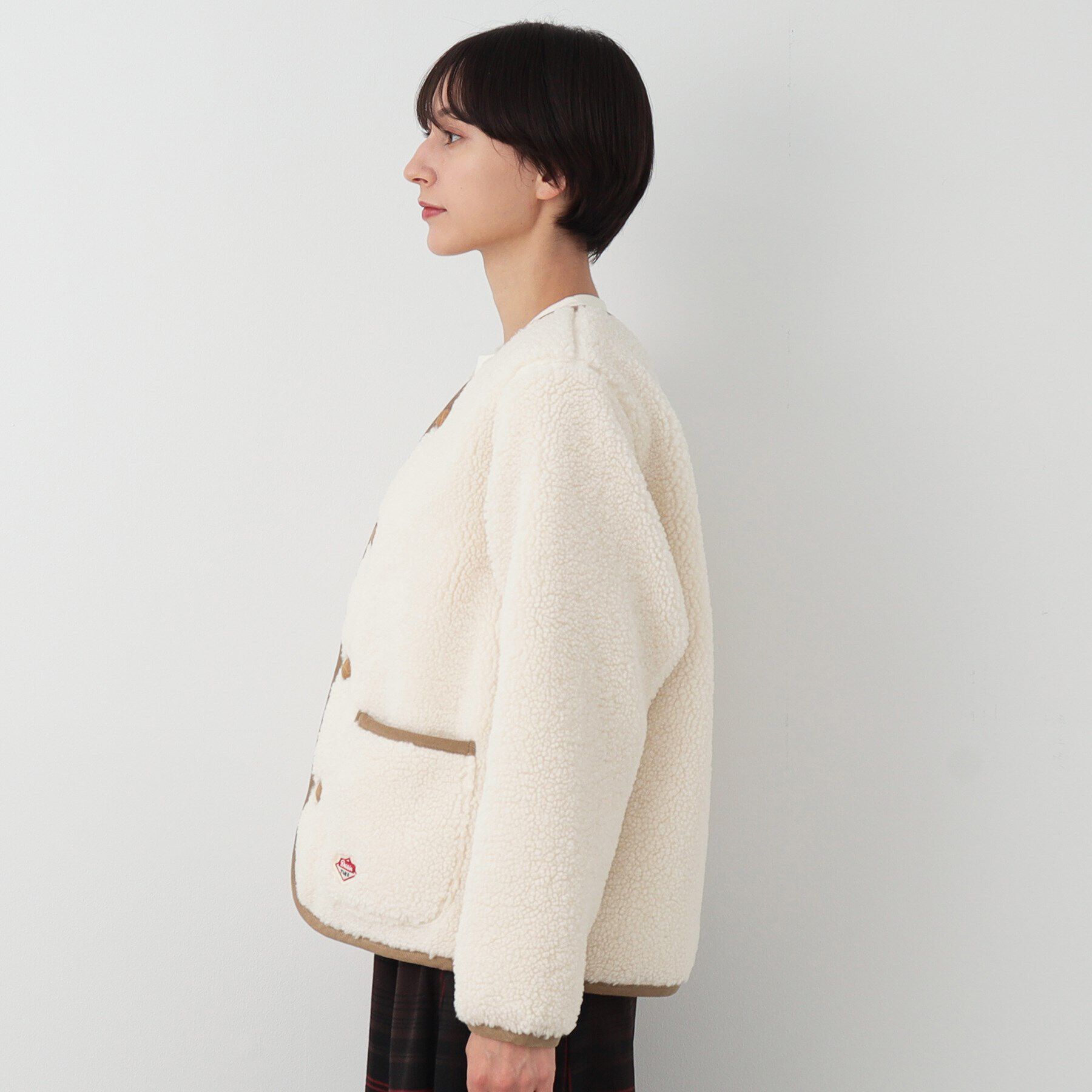 Dessin「【ユニセックス】ボタン付きボアジャケット」|ノーカラージャケット|