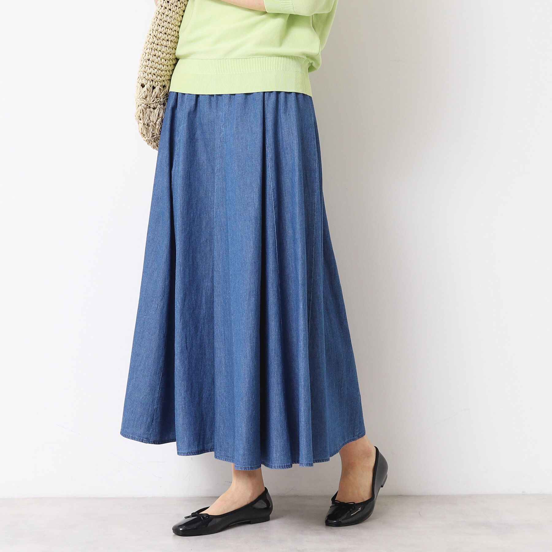 Dessin「【ウエストゴム・洗える】綿麻デニムフレアースカート」|スカート|